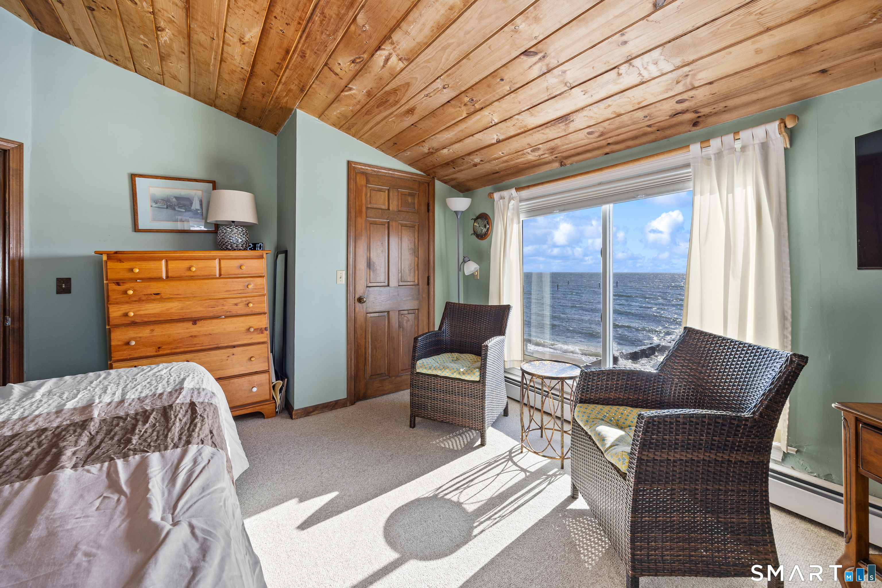 33 Beach Road West, Chalker Beach, Old Saybrook, CT 06475