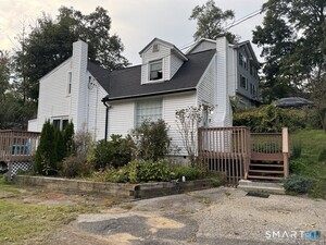 51 Oronoque, Shelton