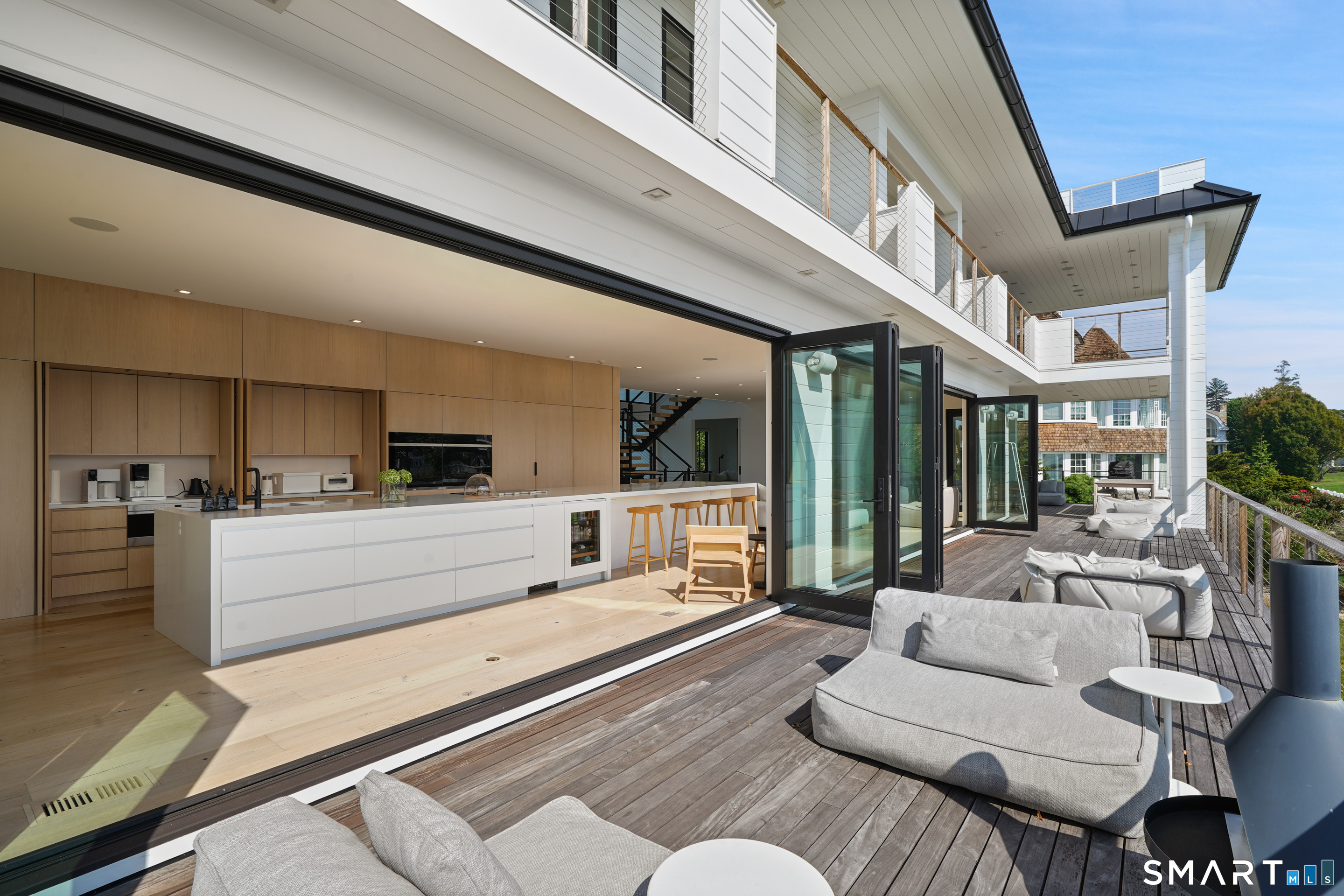 Foto 8 de Casa en venta en 4 Little Cove Lane, Greenwich, CT — $12,900,000
