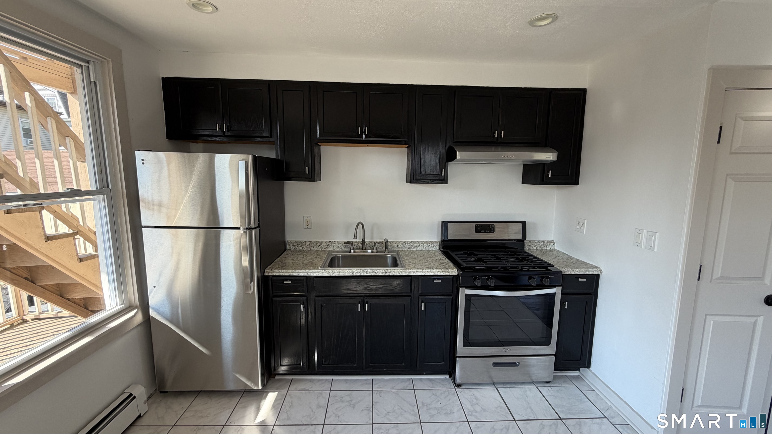 55 Hansen Avenue photo 10