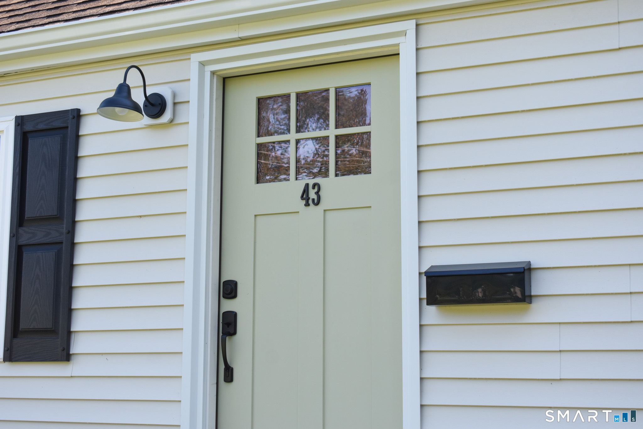 43 Hale Haven Court, Kitemaug, Montville, CT 06382
