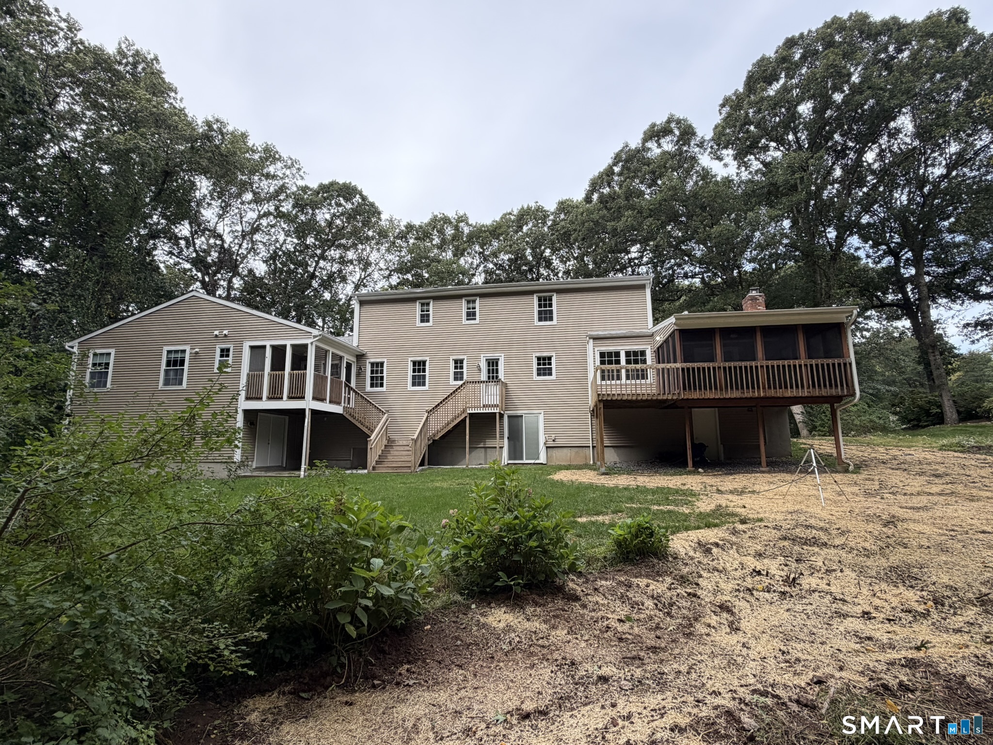 76 Bunker Hill Drive photo 3