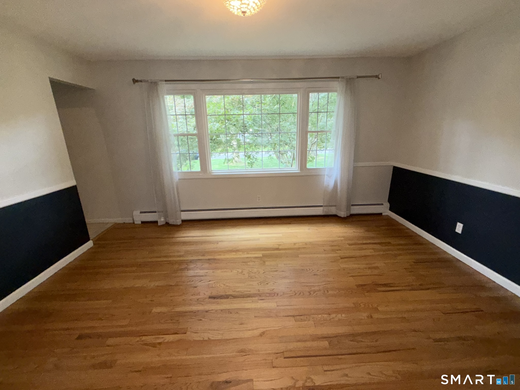 76 Bunker Hill Drive photo 5