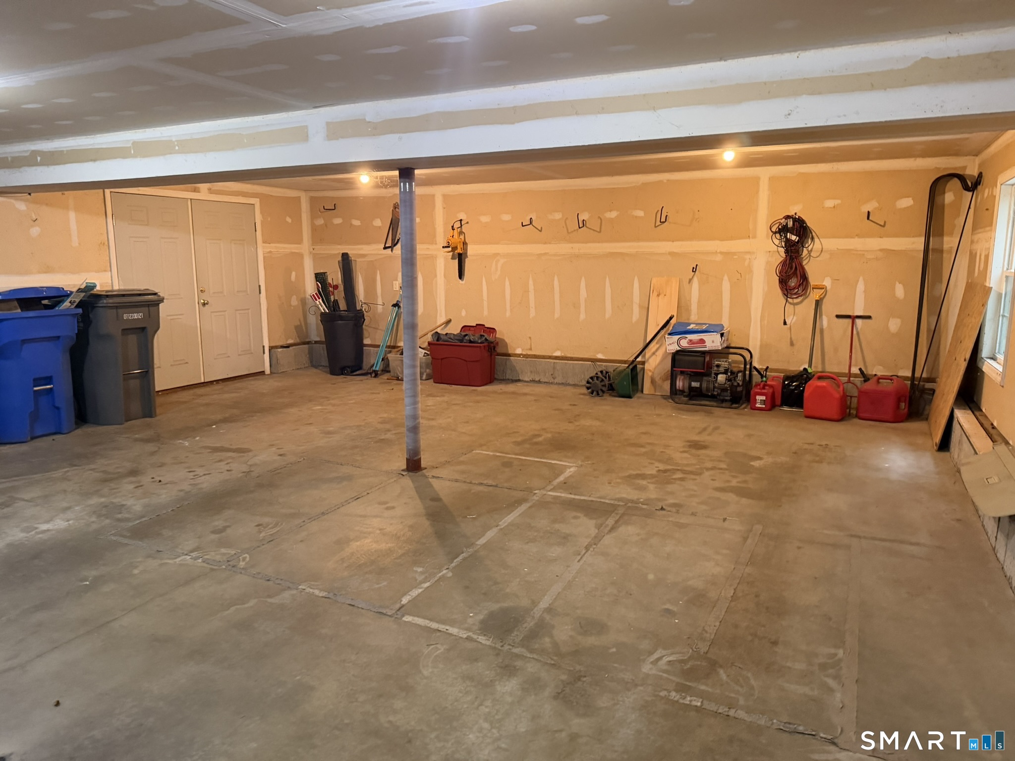 76 Bunker Hill Drive photo 18