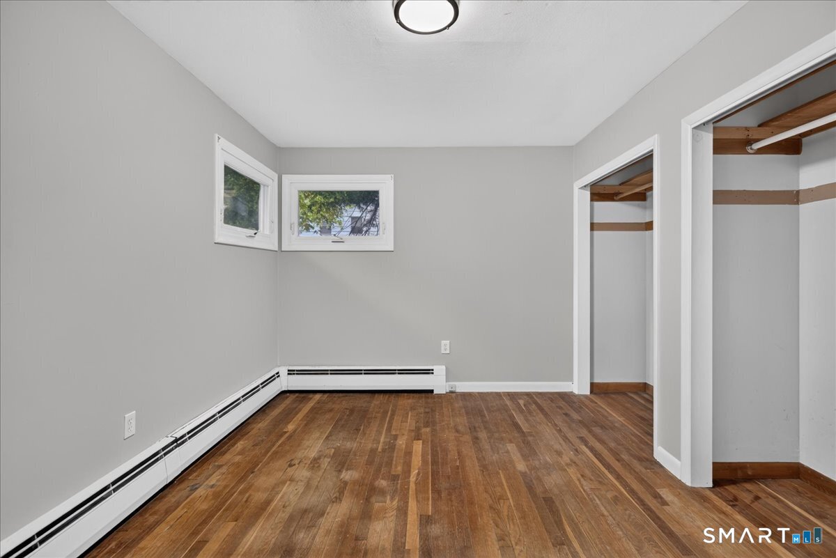 815 Hill Street photo 23