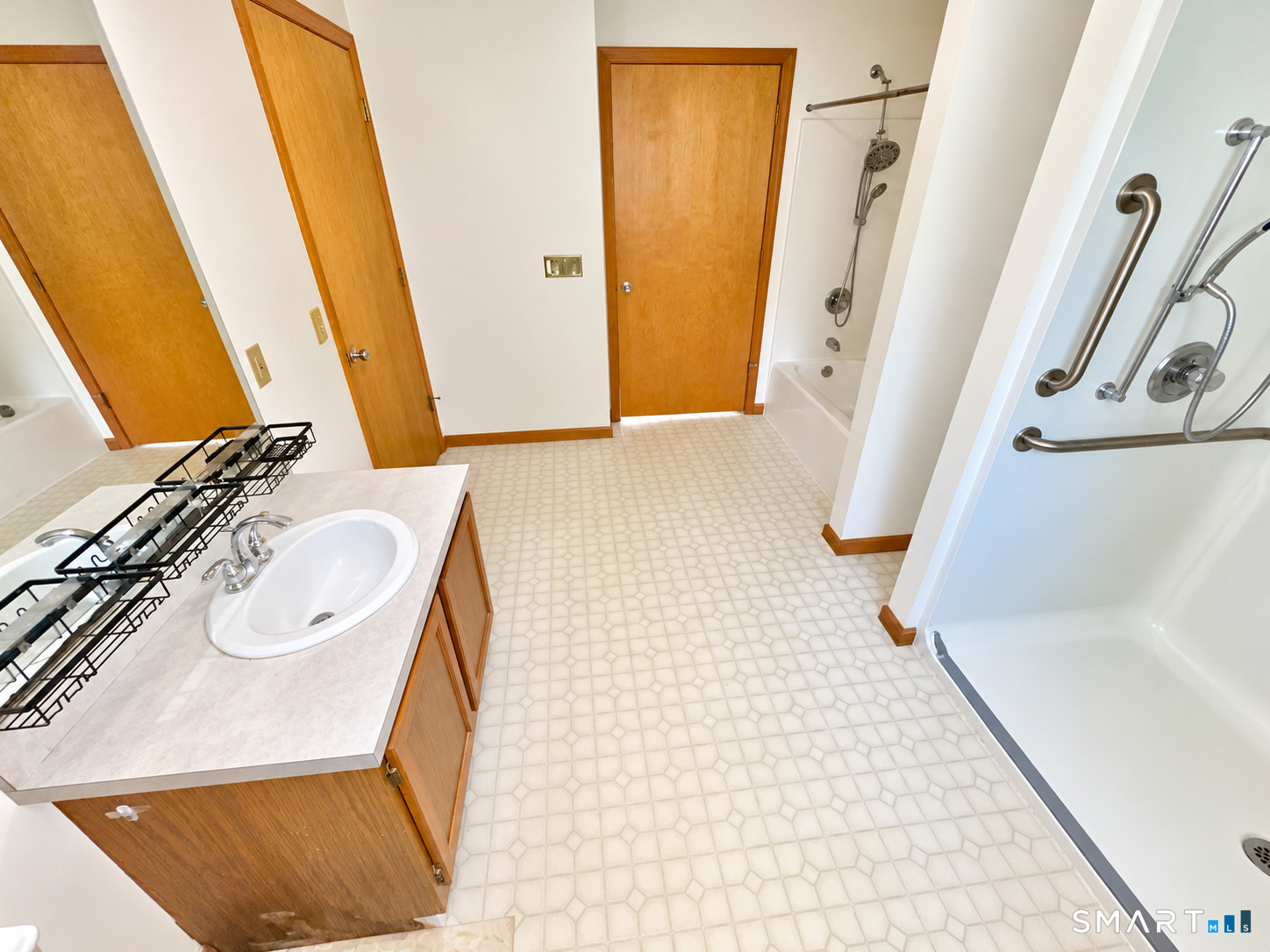 135 Ginger Lane photo 9