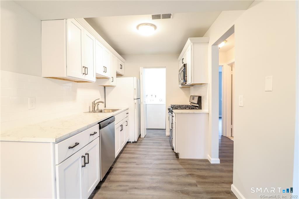 81-95 Park Avenue Unit #201 photo 9