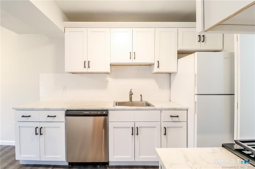 81-95 Park Avenue Unit #201 photo 13