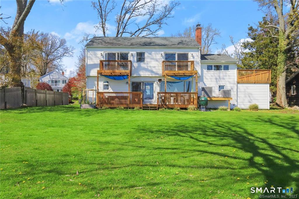 89 Kenilworth Drive West photo 4