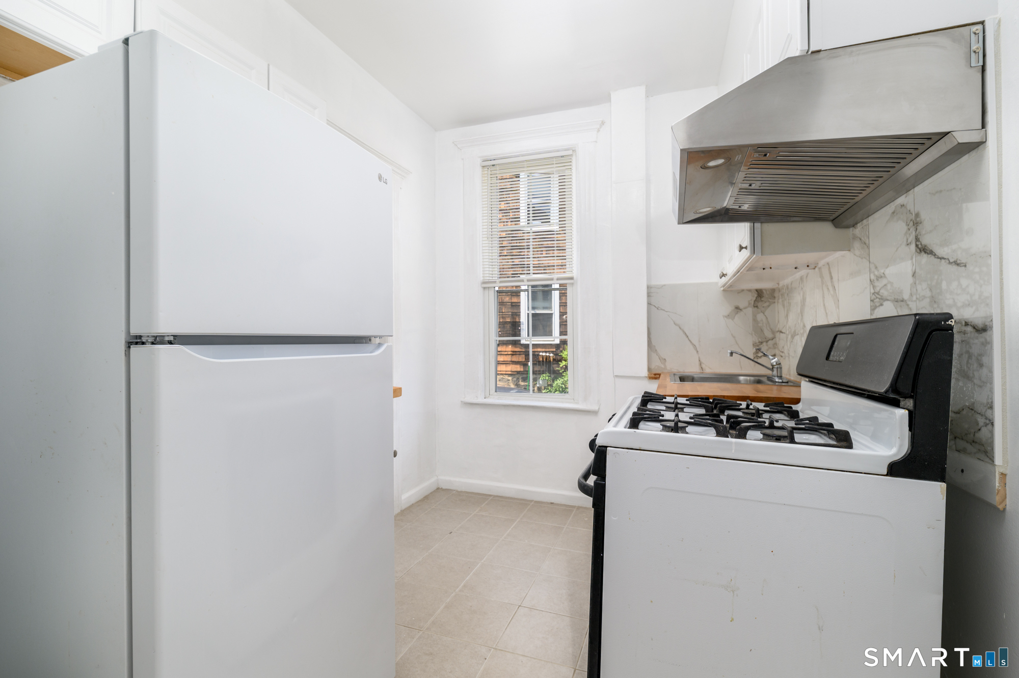 269 Washington Boulevard, #1, South End, Stamford, CT 06902