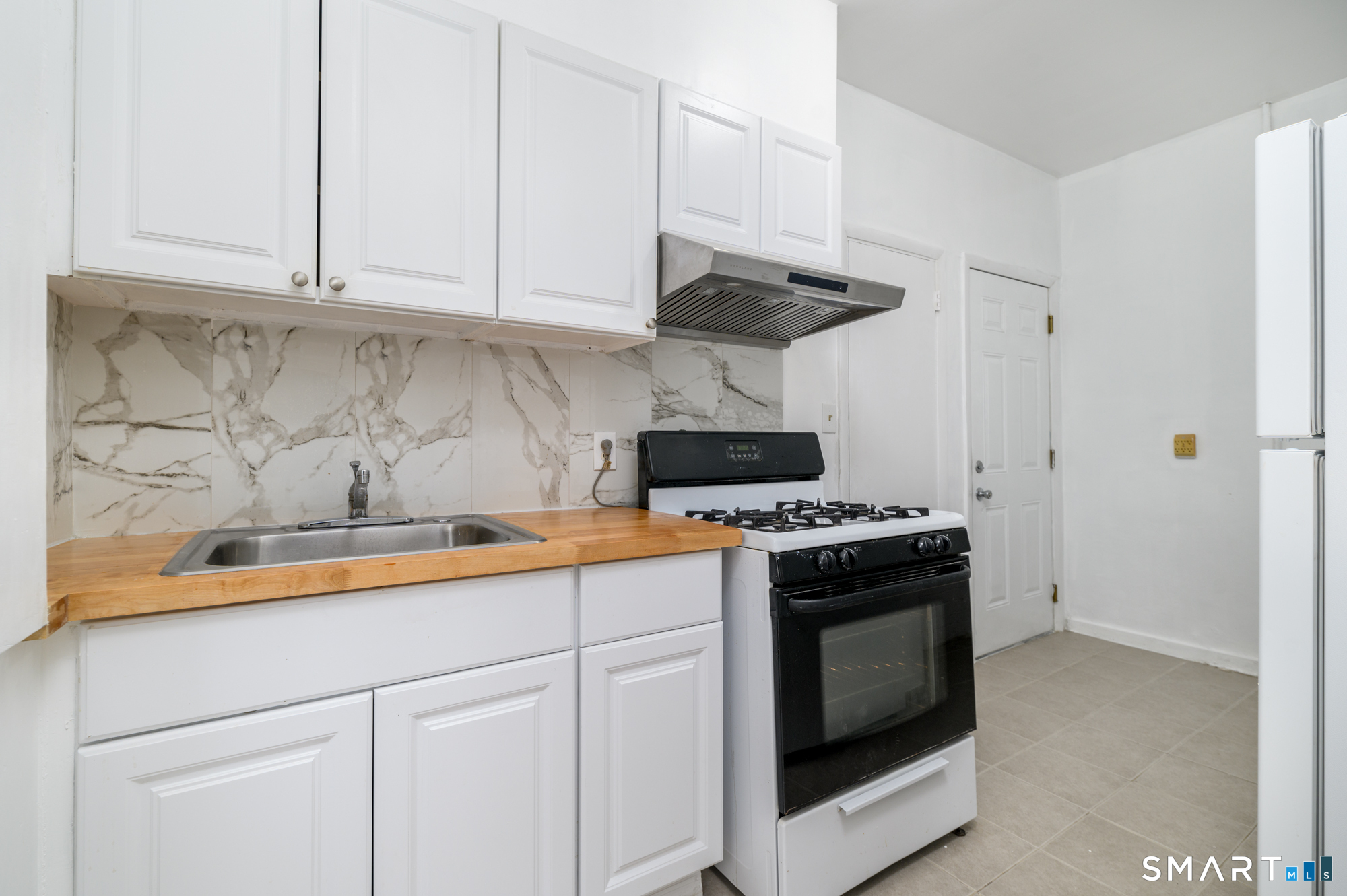 269 Washington Boulevard, #1, South End, Stamford, CT 06902