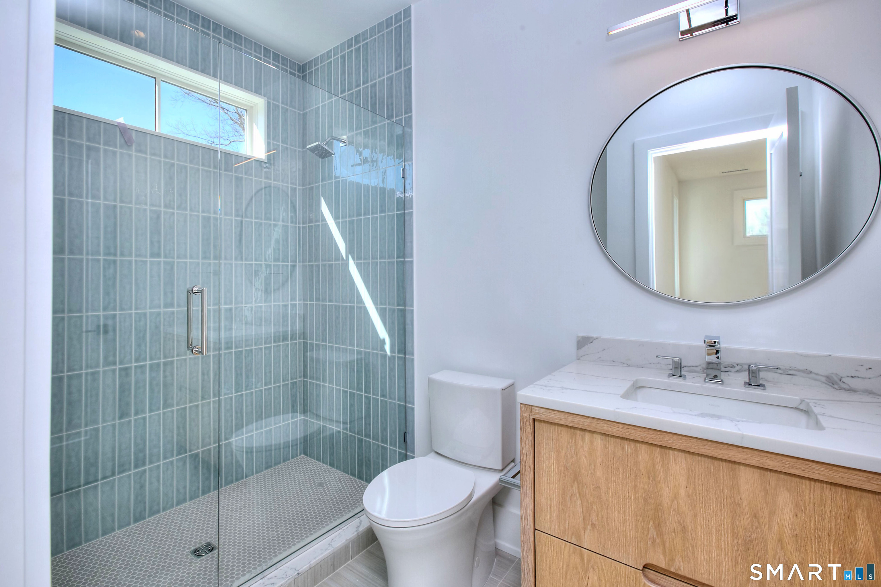 8 Loretta Court photo 36