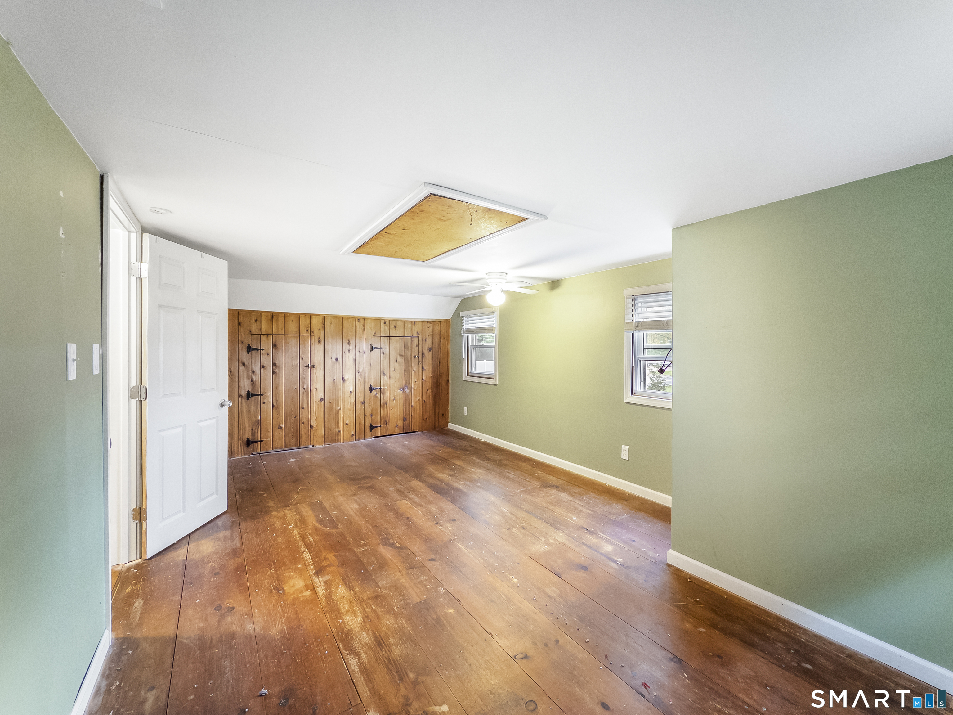 550 Forest Road photo 27