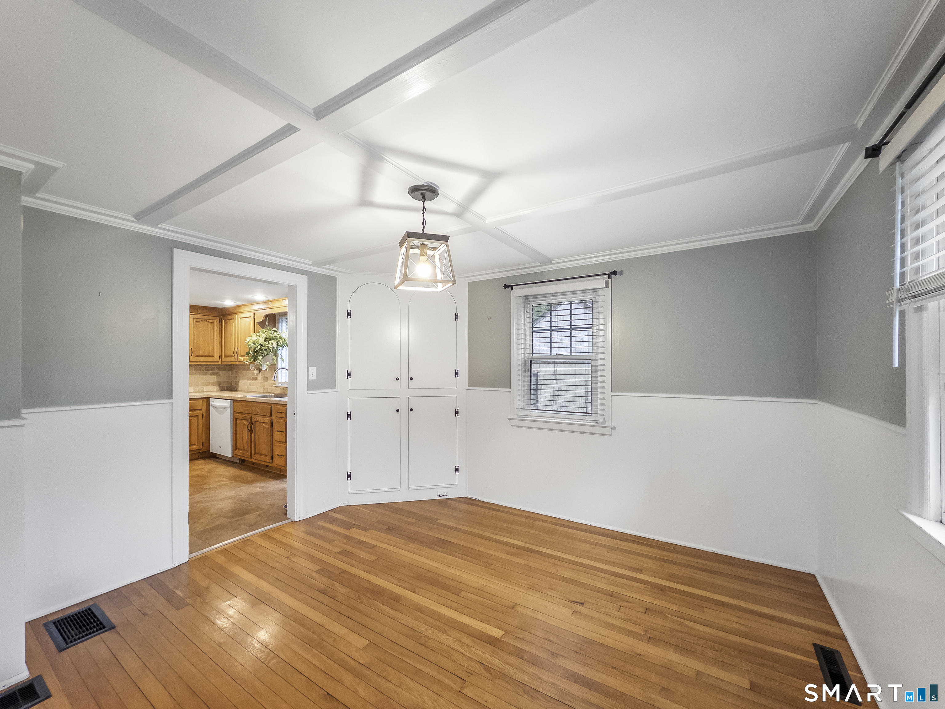 550 Forest Road photo 21