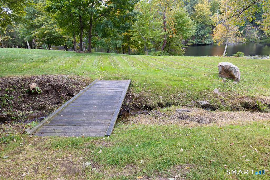 131 Killingworth Road, Higganum, Haddam, CT 06441