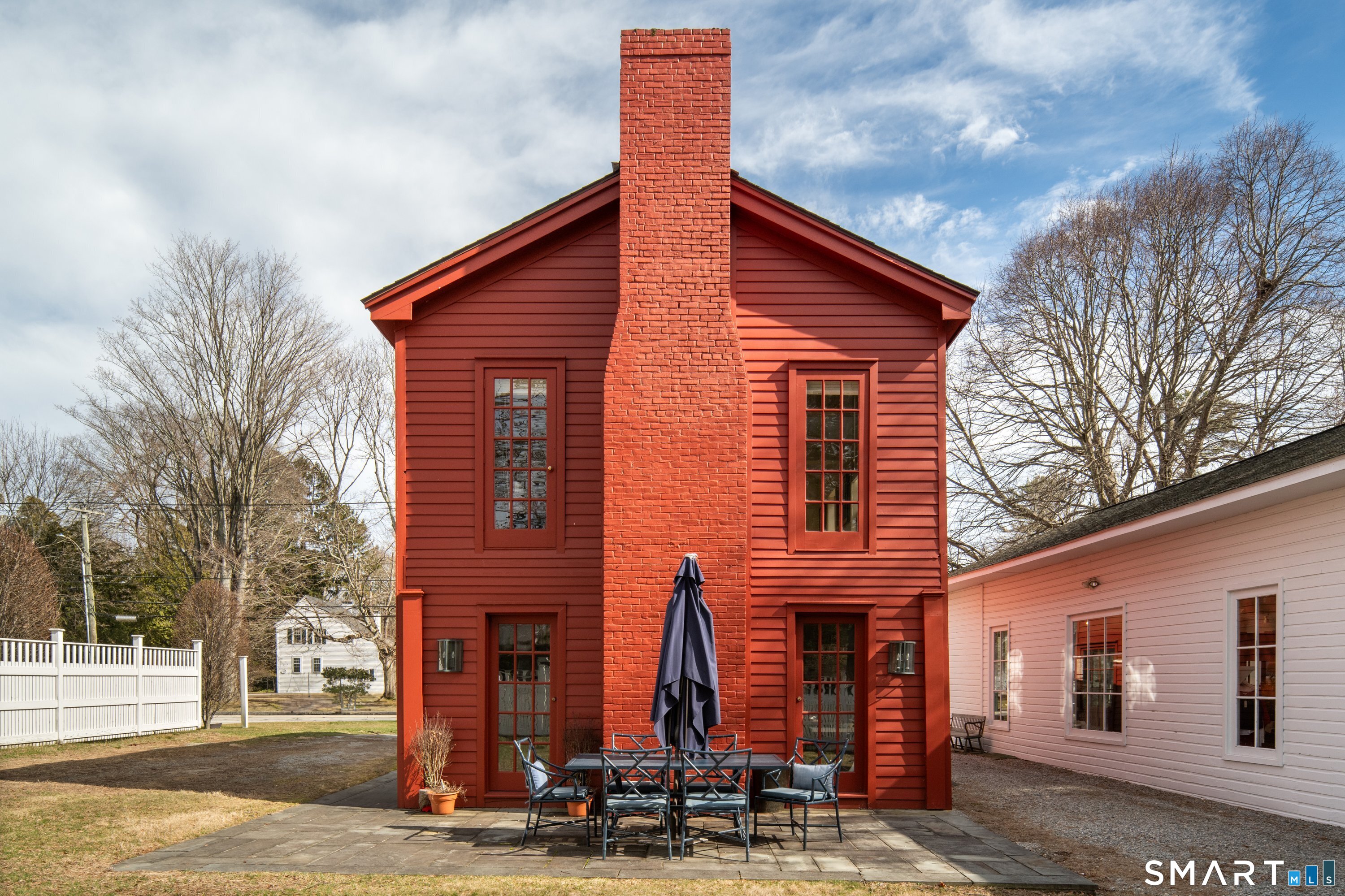 24 Lyme Street, Old Lyme, CT 06371