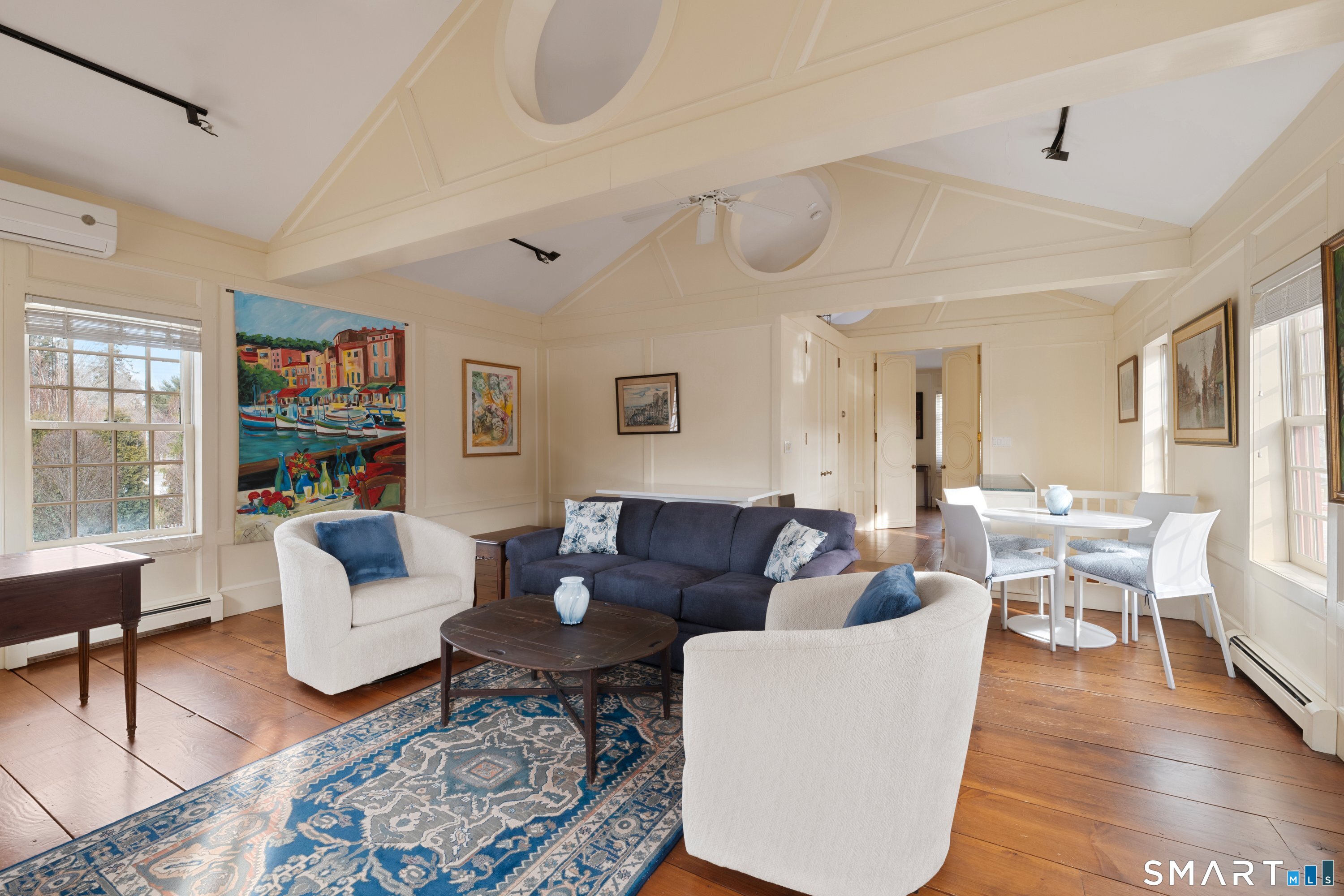 24 Lyme Street, Old Lyme, CT 06371
