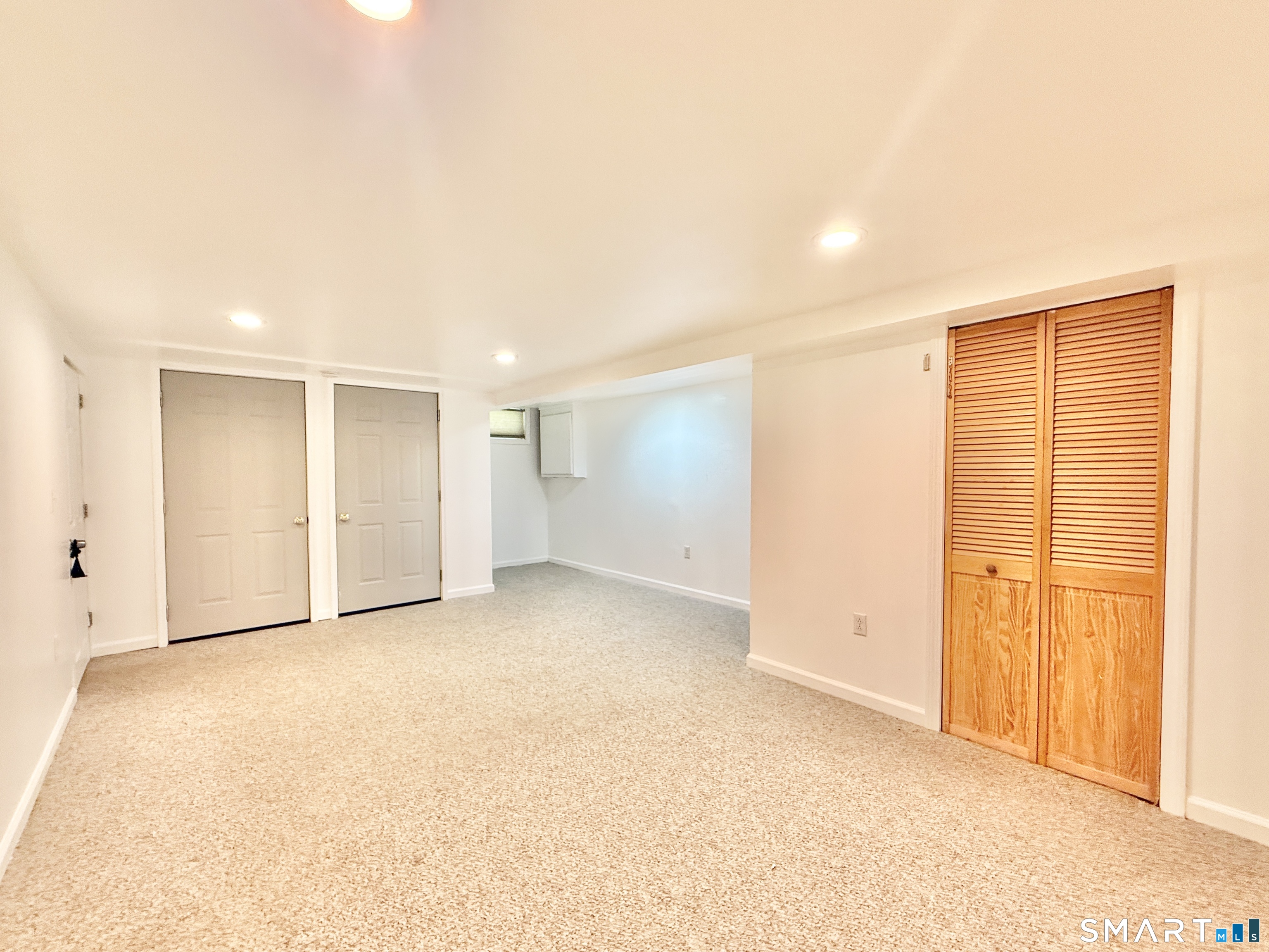 406 Lakeside Drive photo 10