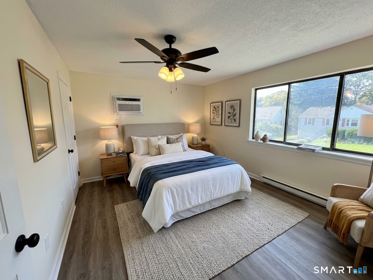 28-32 Starr Avenue Unit #9 photo 9