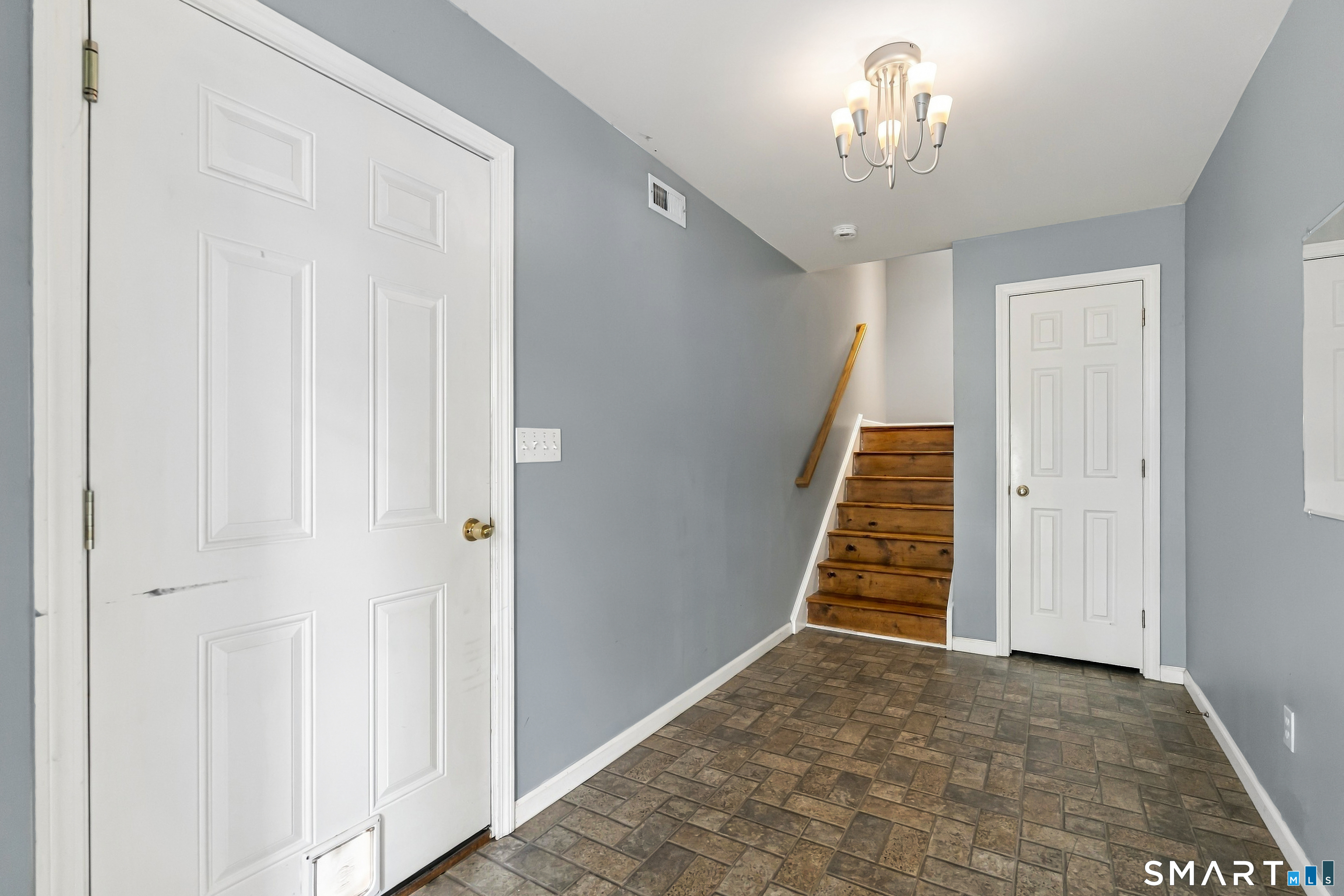 2720 State Street Unit #6 photo 6