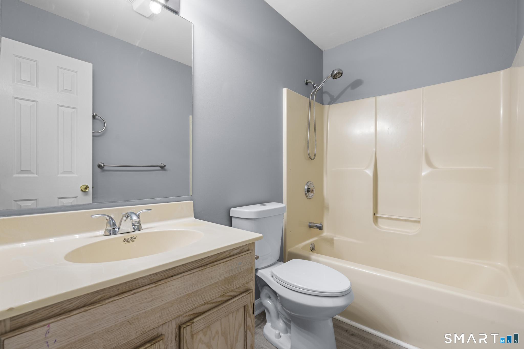 63 Oakcrest Circle photo 17