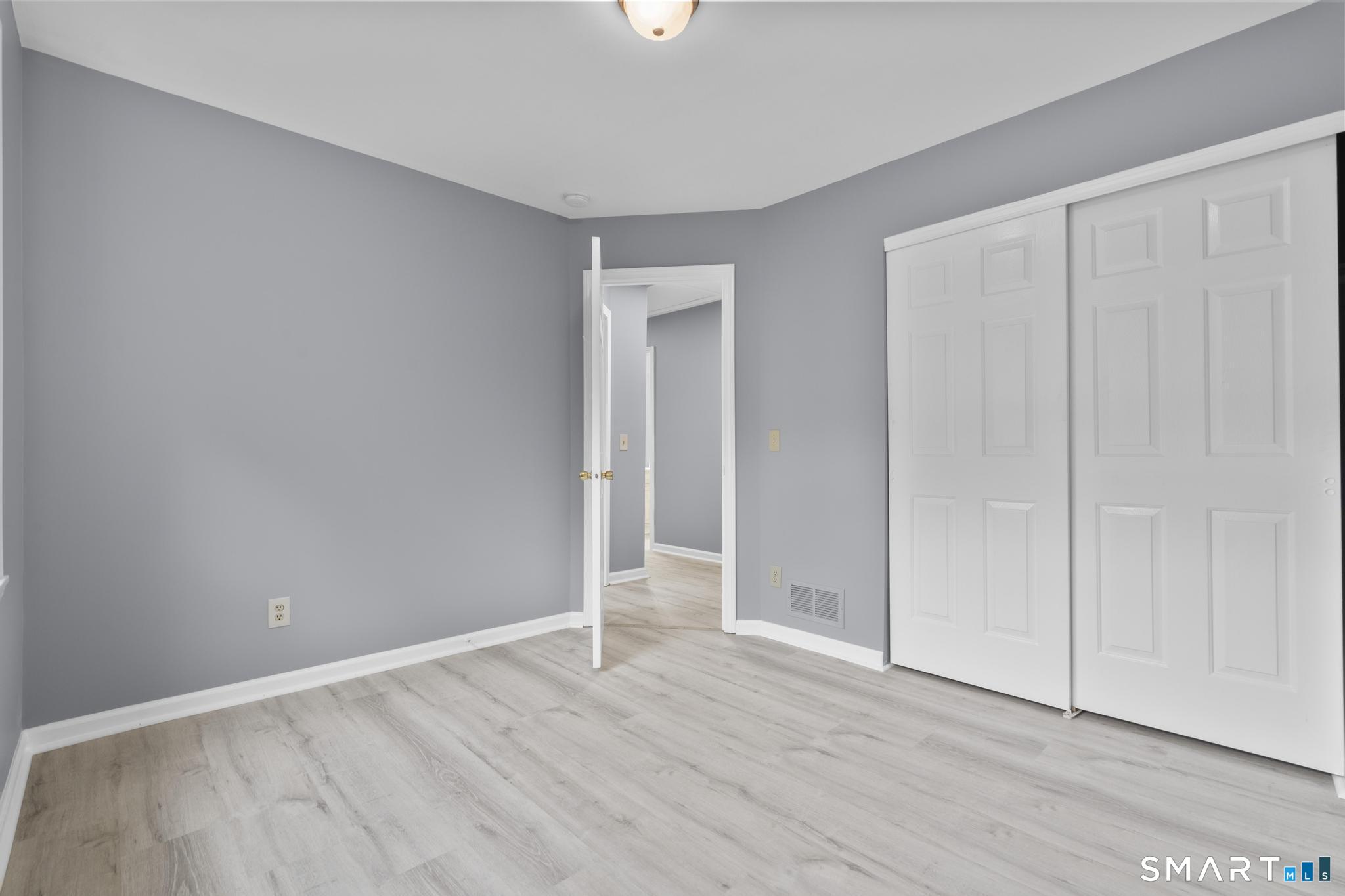 63 Oakcrest Circle photo 20