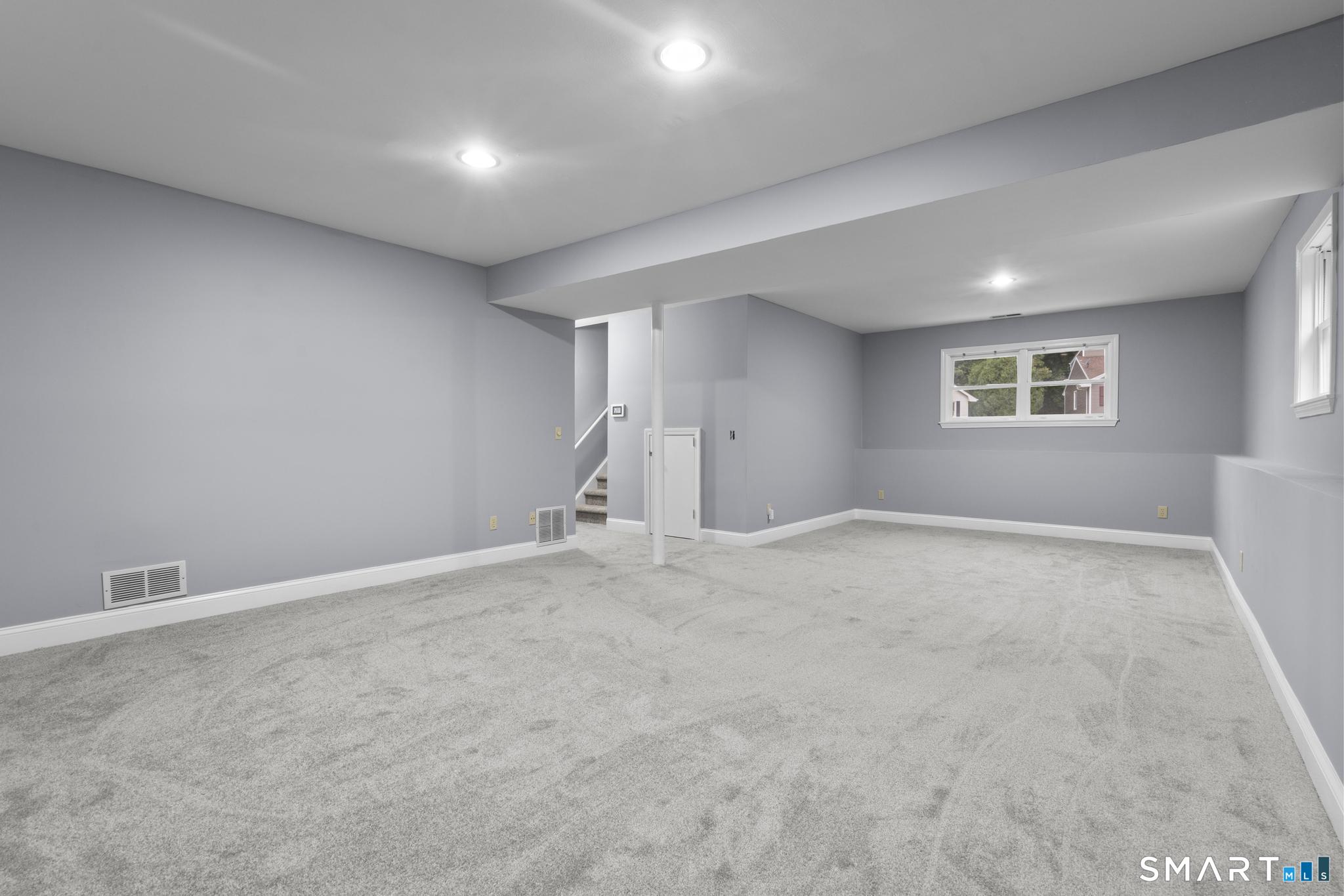 63 Oakcrest Circle photo 29