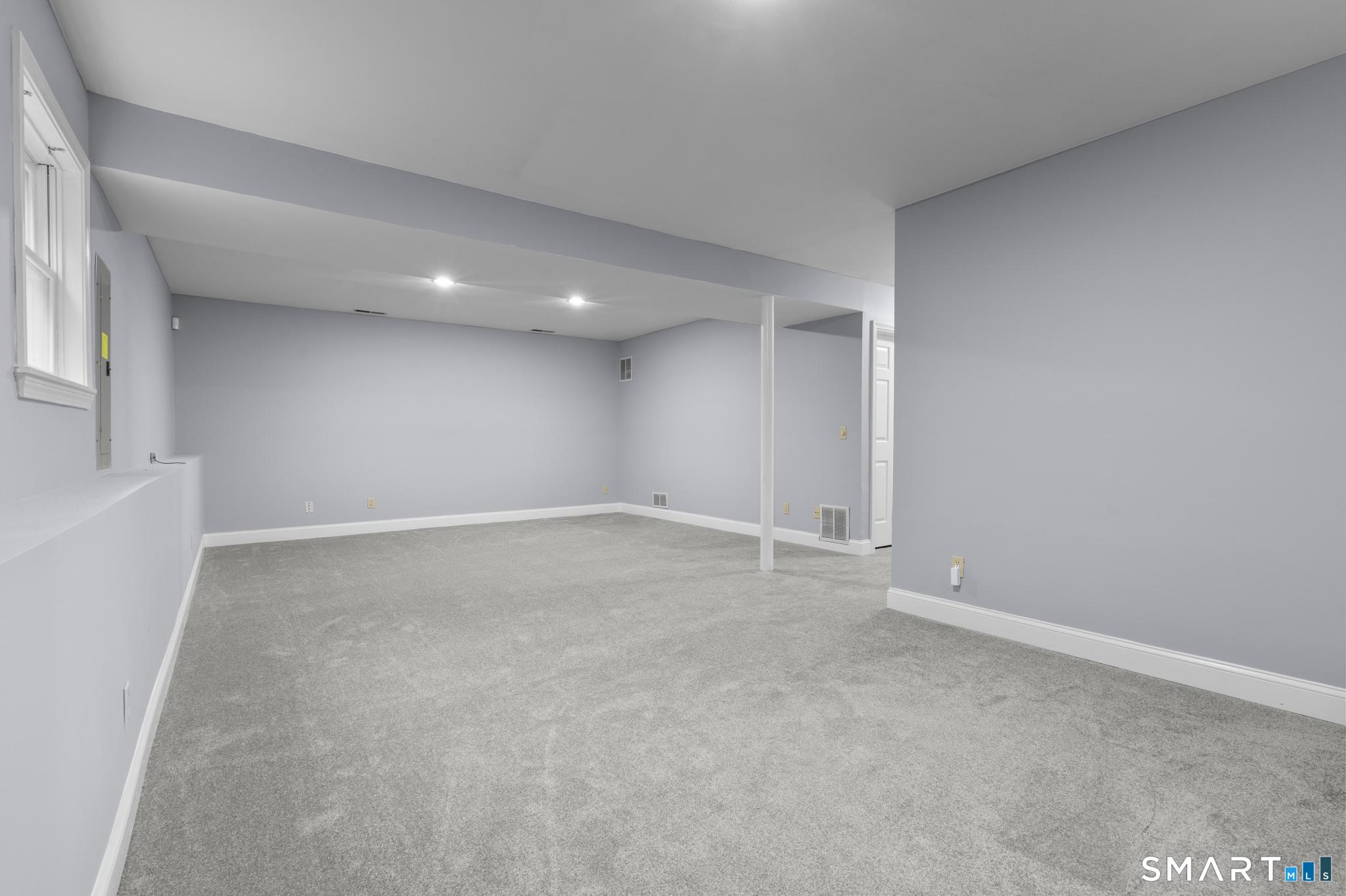 63 Oakcrest Circle photo 31