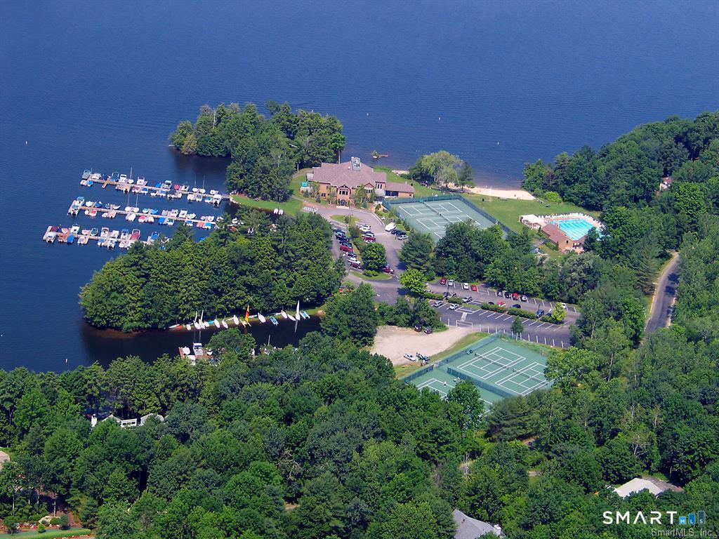 56 Shelbourne Drive photo 38