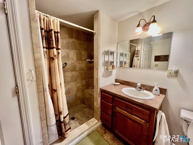 28 Kelsey Road, Clinton, CT 06413