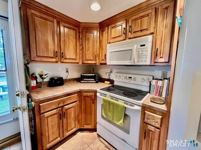 28 Kelsey Road, Clinton, CT 06413