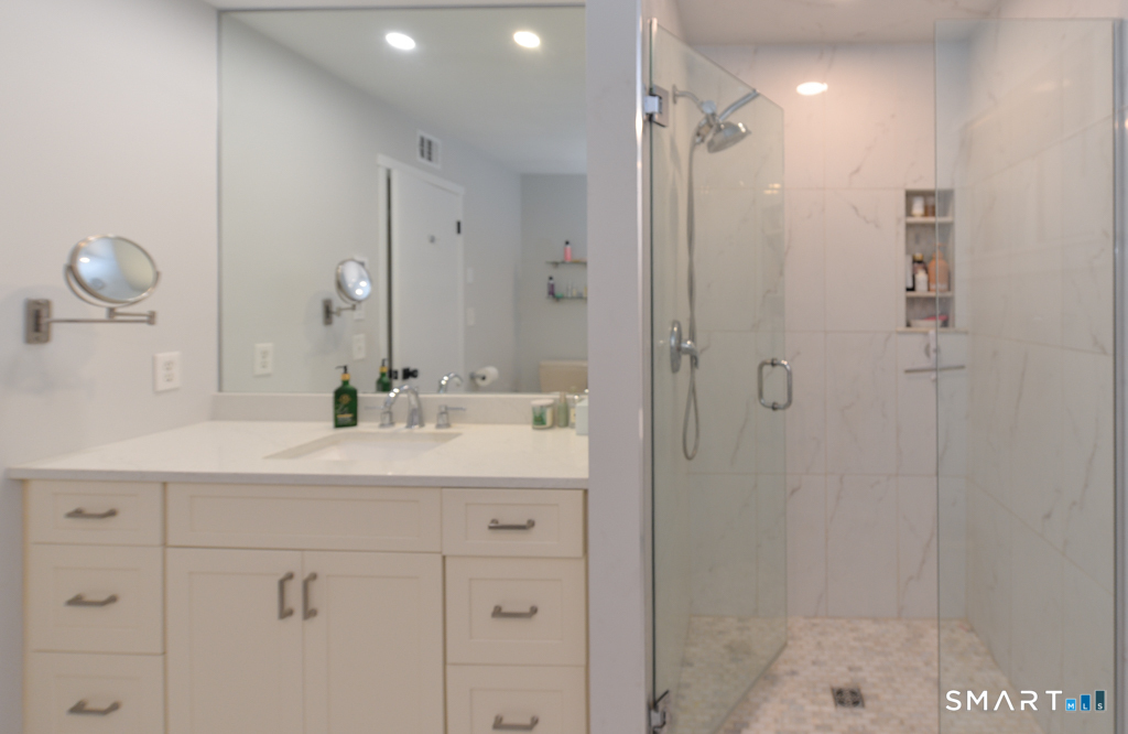 2 Heritage Crest Unit #C photo 12