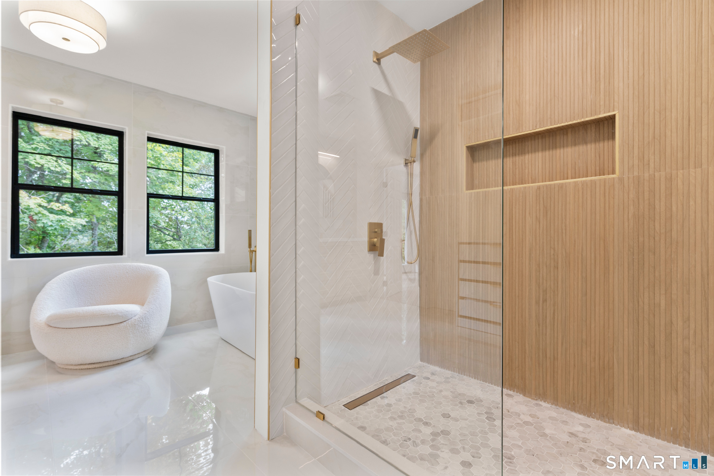 Master Suite Bath