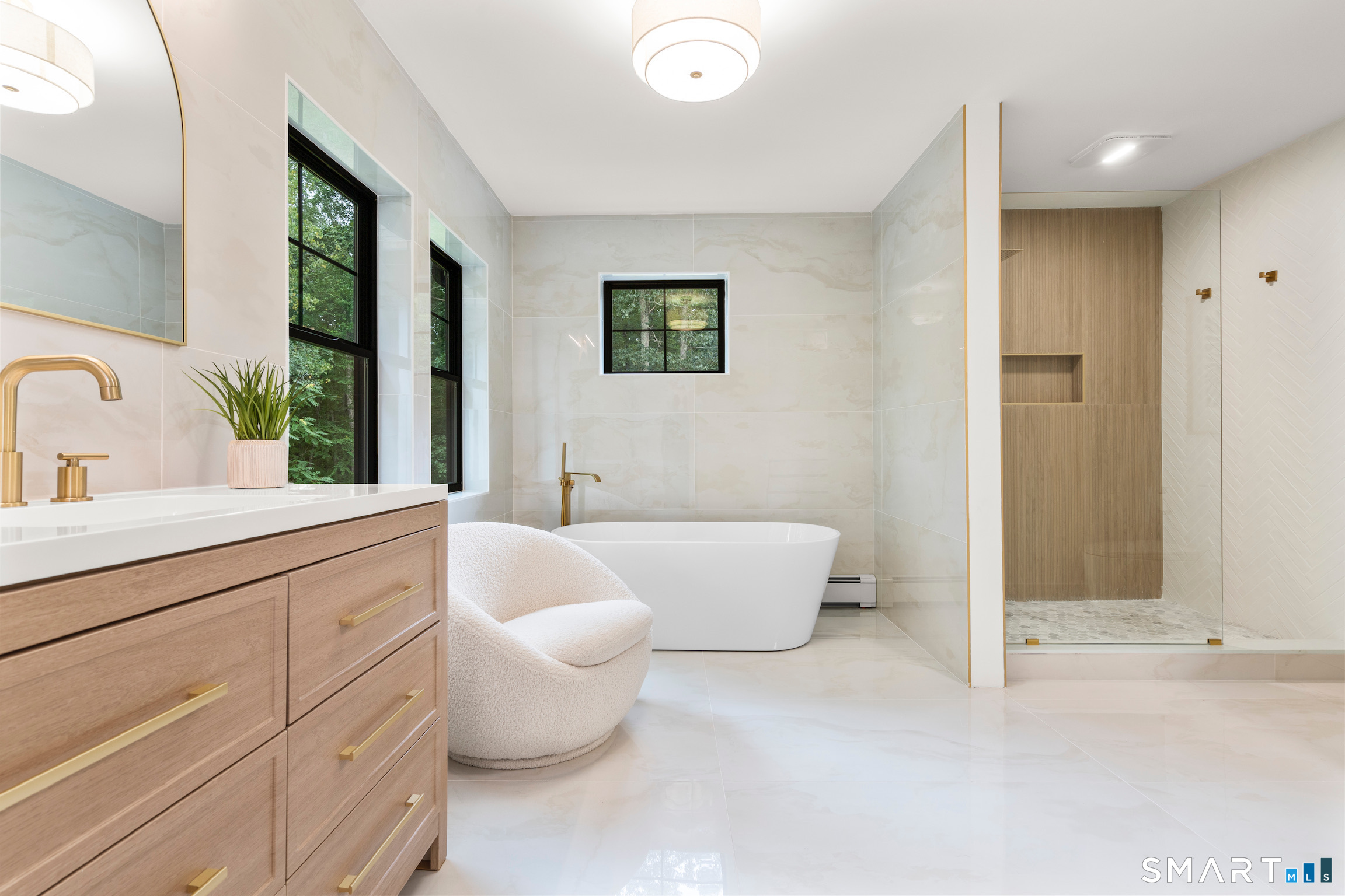 Master Suite Bath