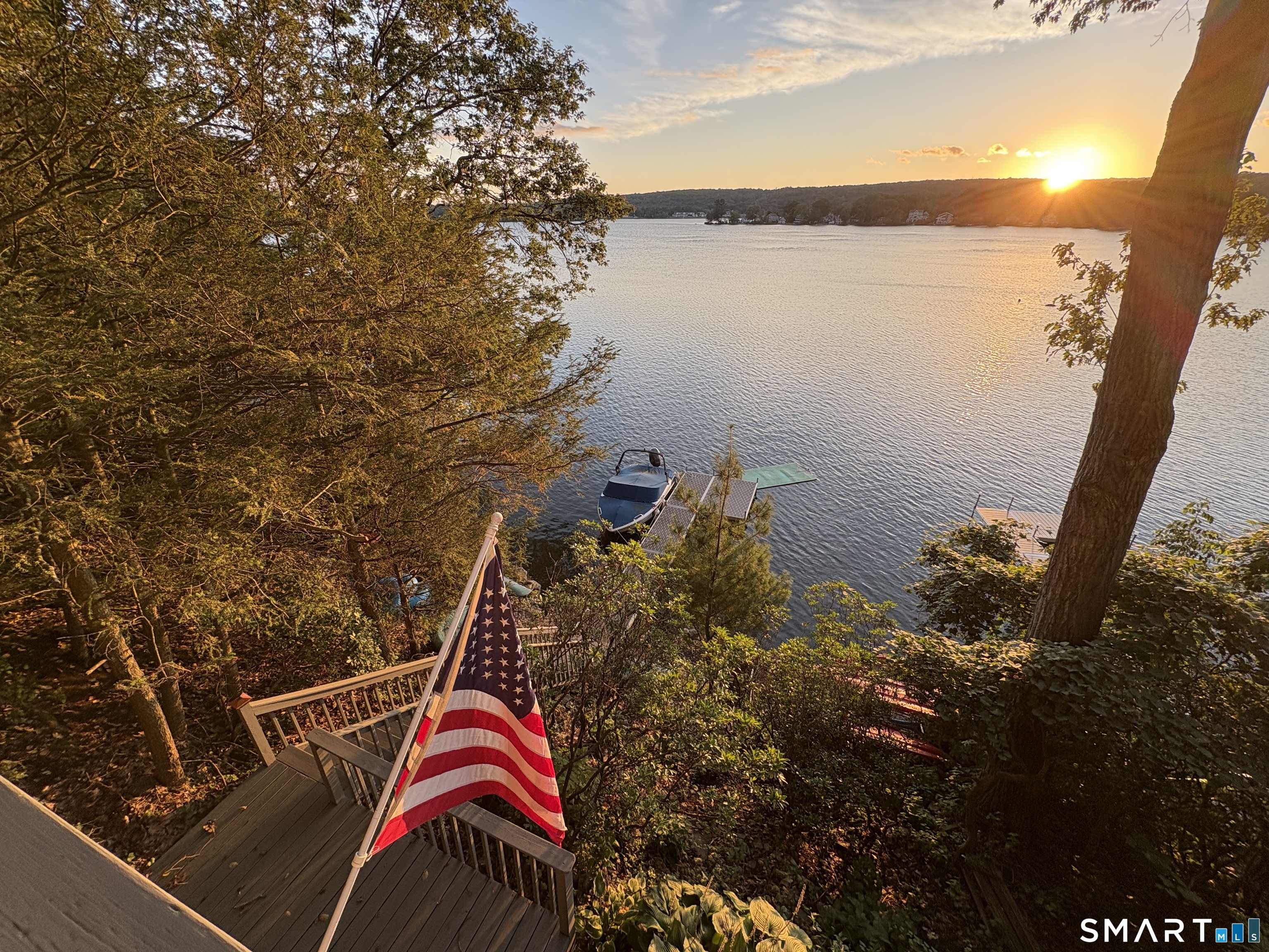 13 Wangonk Trail, Pocotopaug Lake, East Hampton, CT 06424
