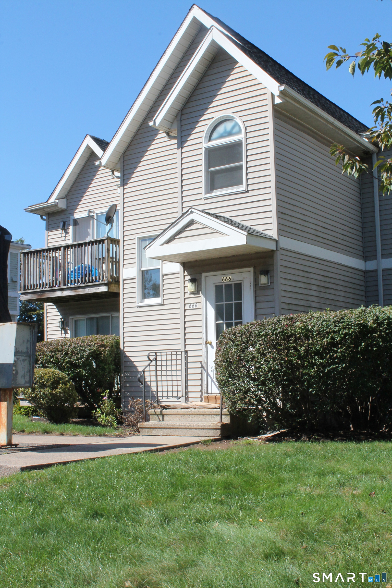 Photo 1 of Condo for sale at 666 Broad St #3, Meriden, CT 06450 | MLS# 24211707 | Listing updated on 2026-10-04