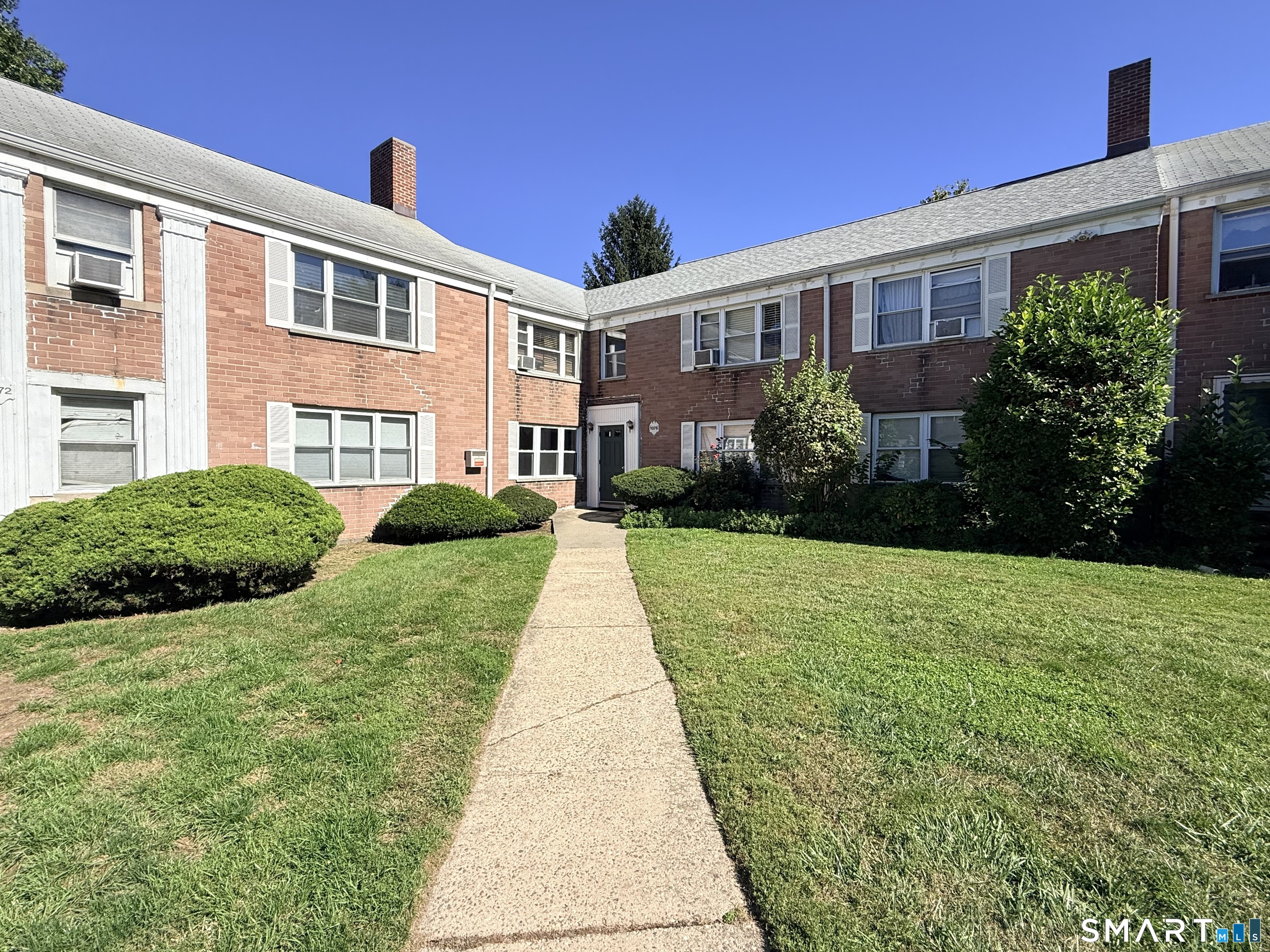 1076 East Main Street Unit #1