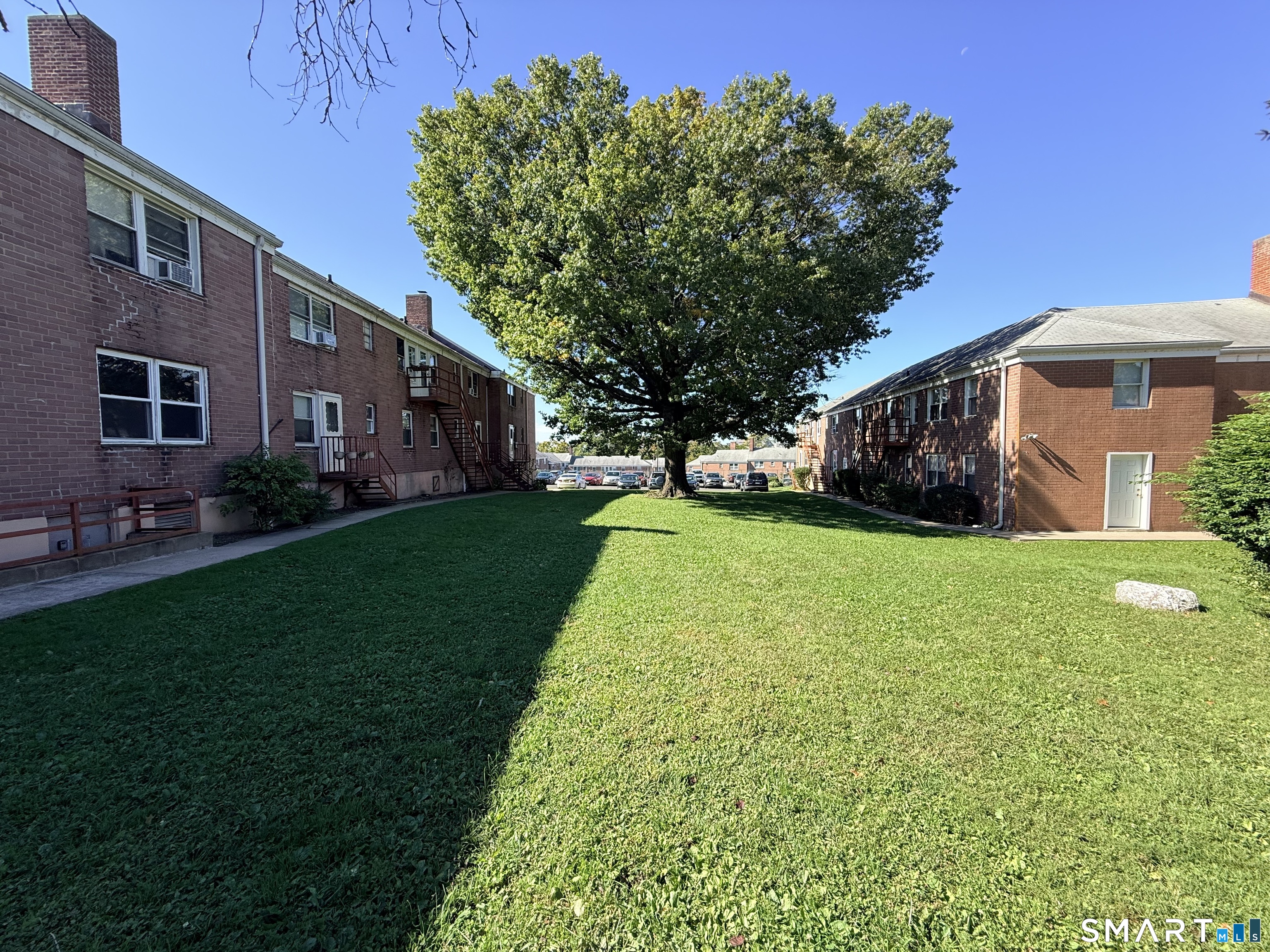 1076 East Main Street Unit #1 photo 11
