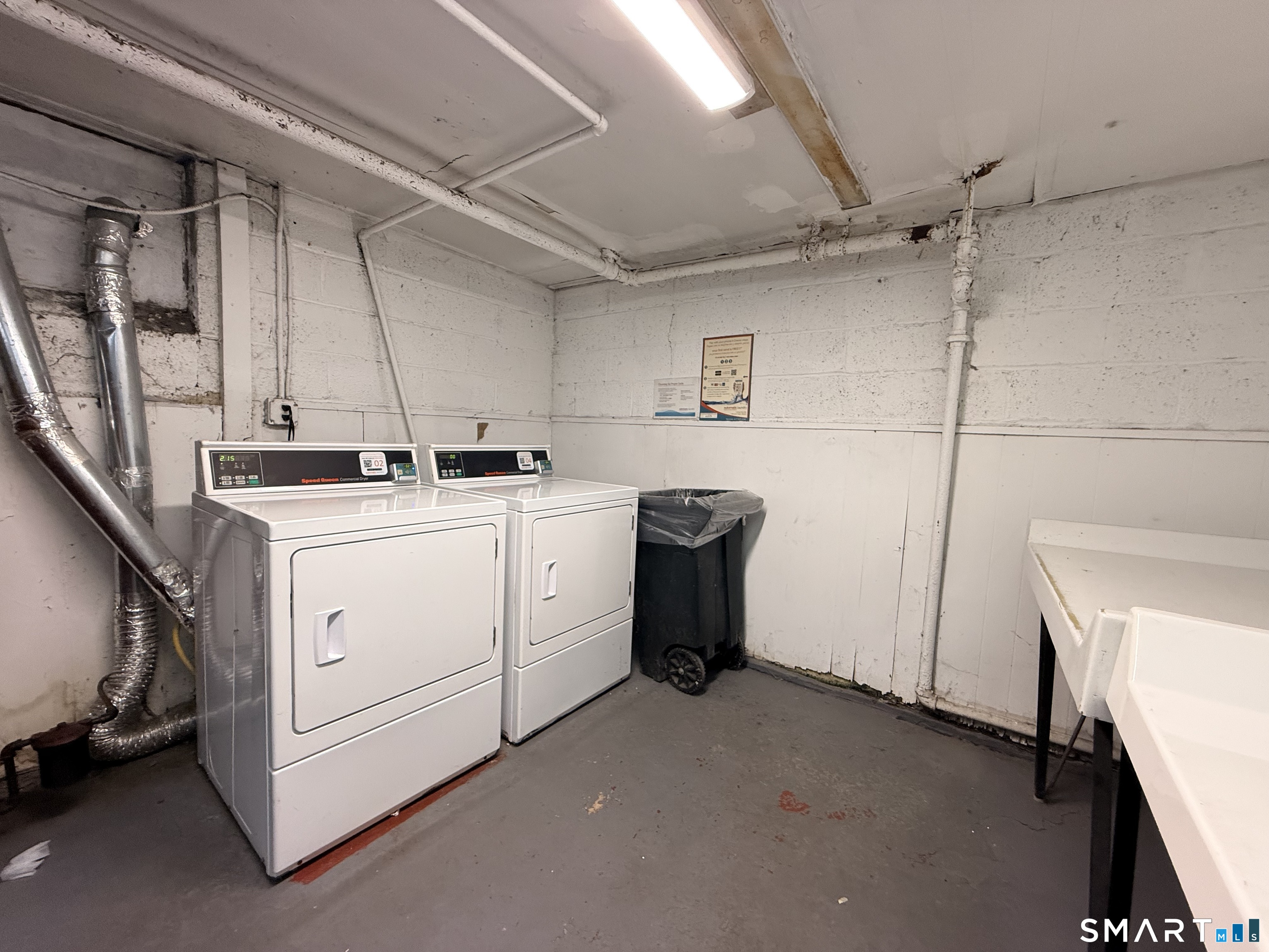 1076 East Main Street Unit #1 photo 35