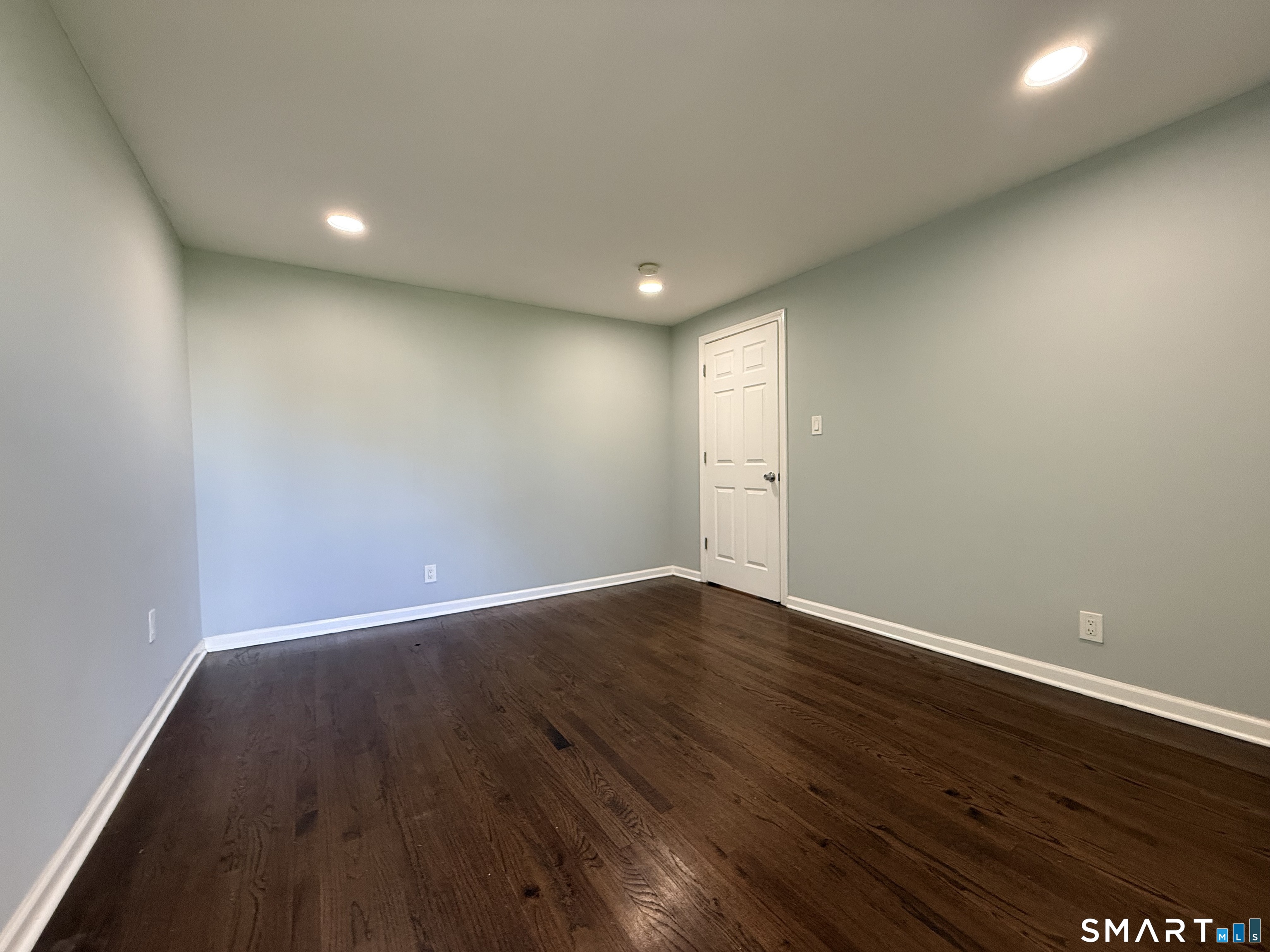 1076 East Main Street Unit #1 photo 26