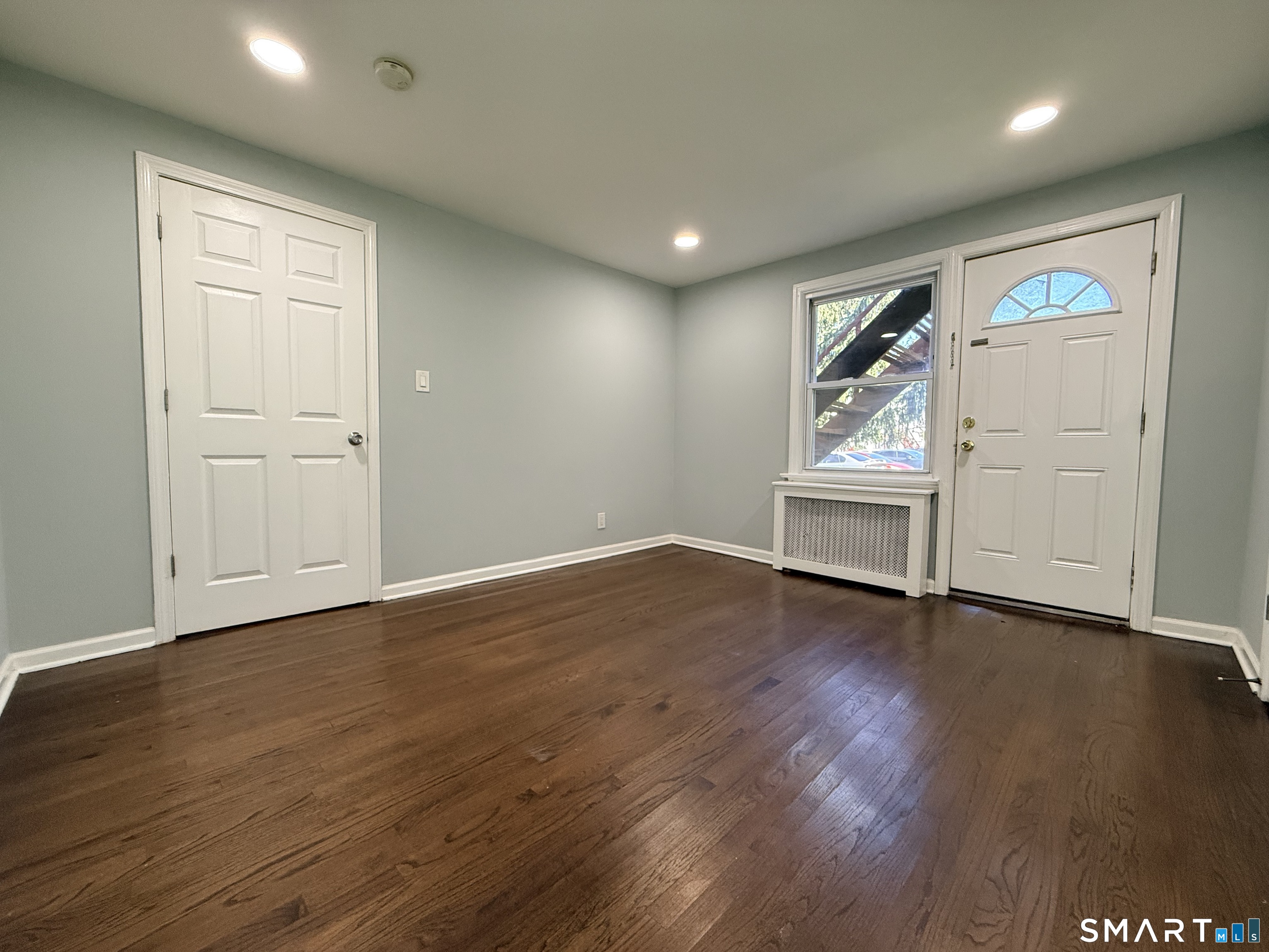 1076 East Main Street Unit #1 photo 27