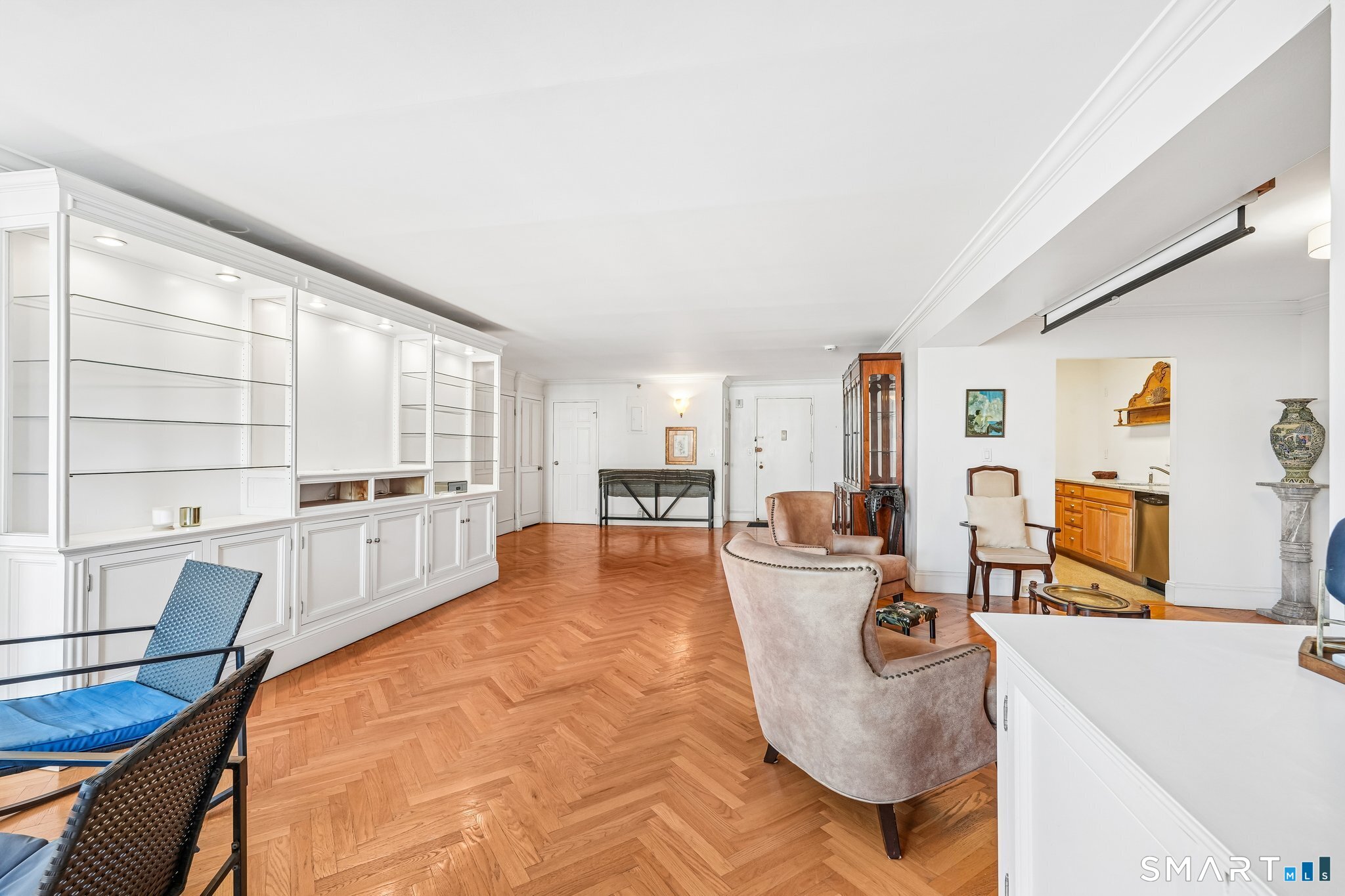143 Hoyt Street, #7F, Mid City, Stamford, CT 06905