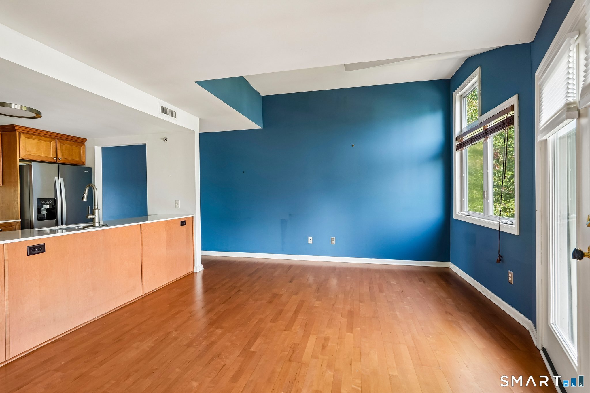 Foto 8 de Condominio en venta en 3250 Fairfield Avenue #314, Bridgeport, CT — $319,000