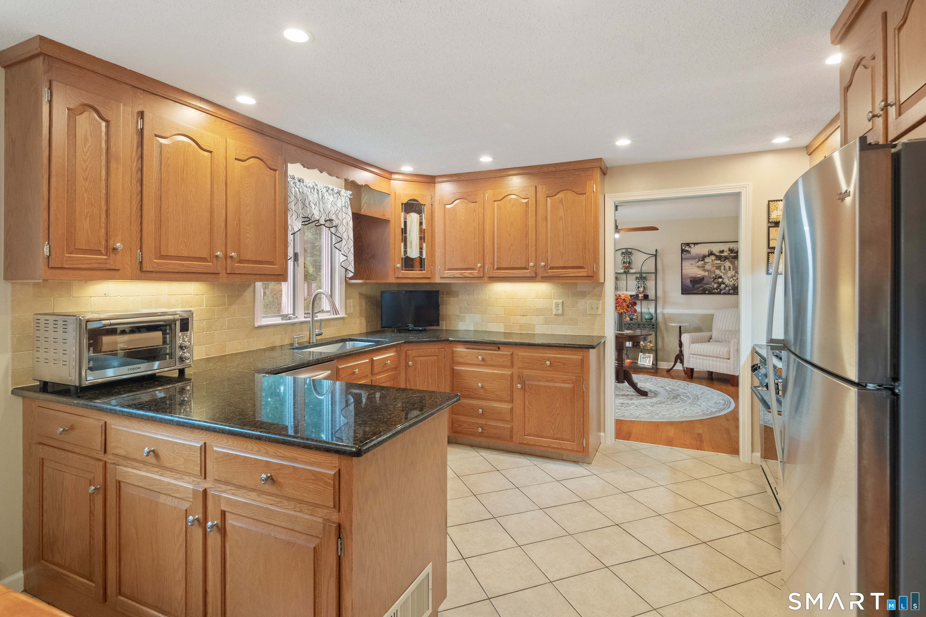 180 Huckleberry Lane photo 23