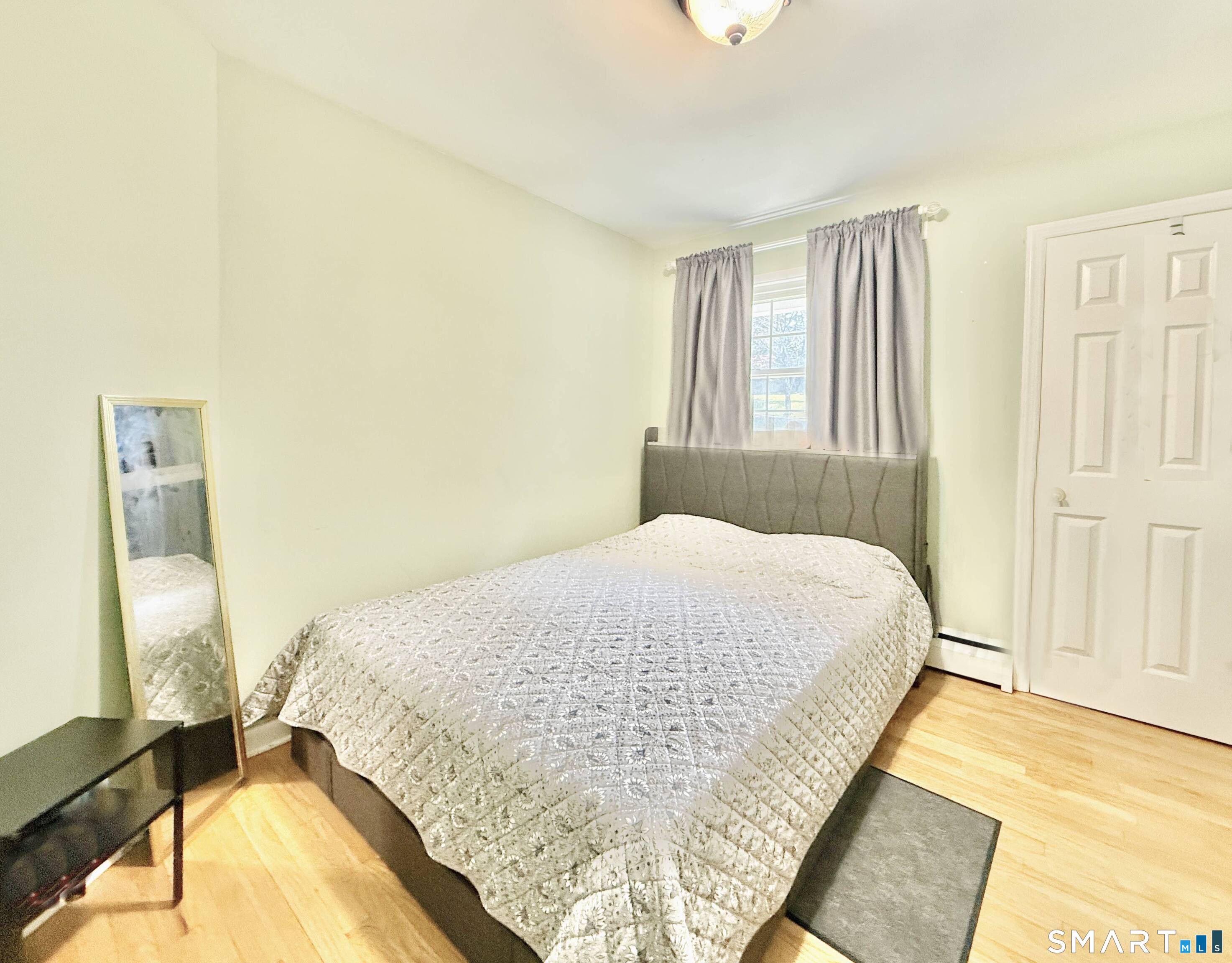 406 Lakeside Drive photo 7