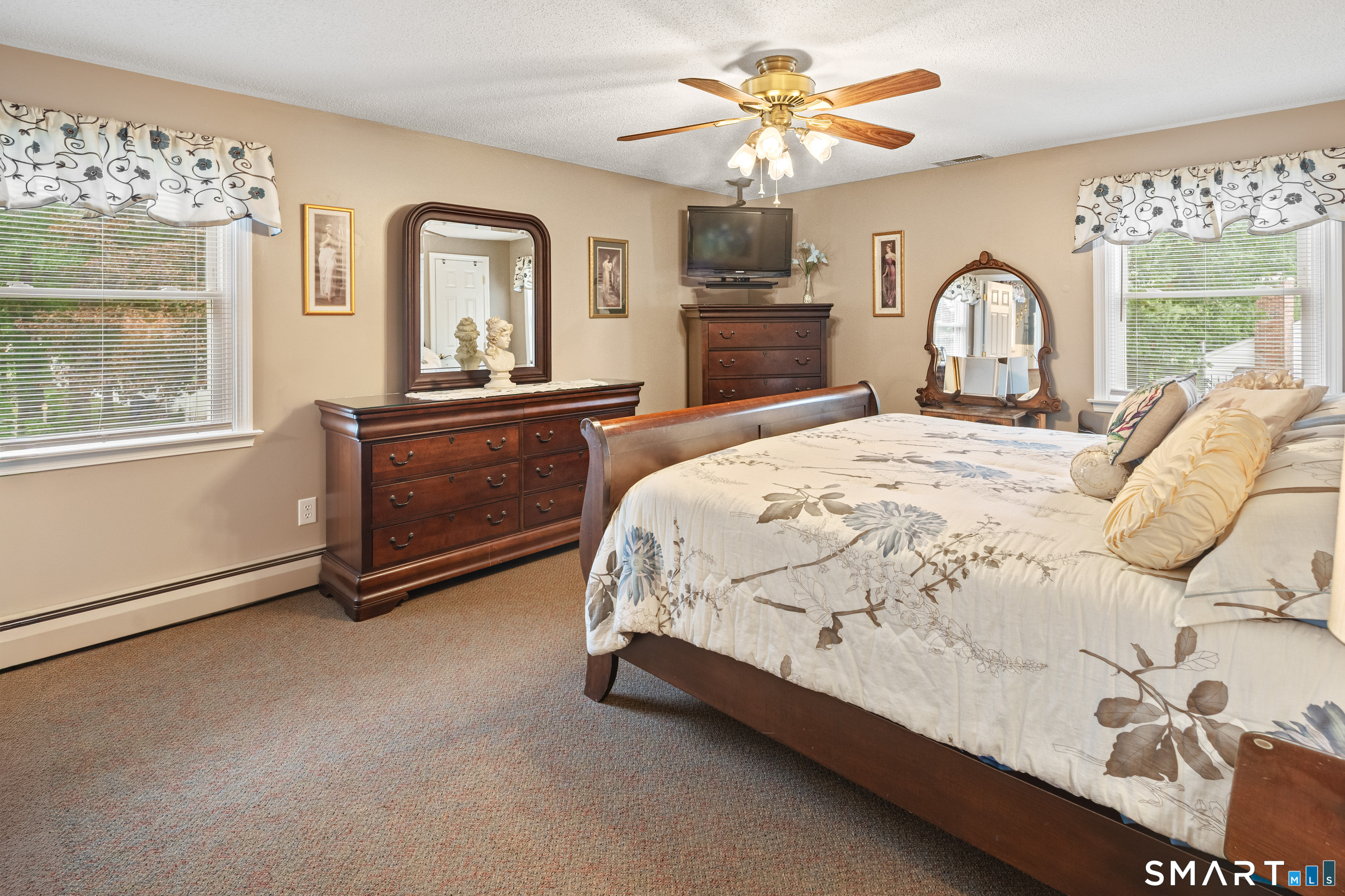 180 Huckleberry Lane photo 34