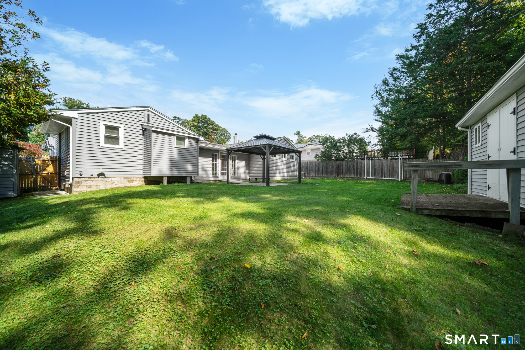 66 Carroll Drive photo 23