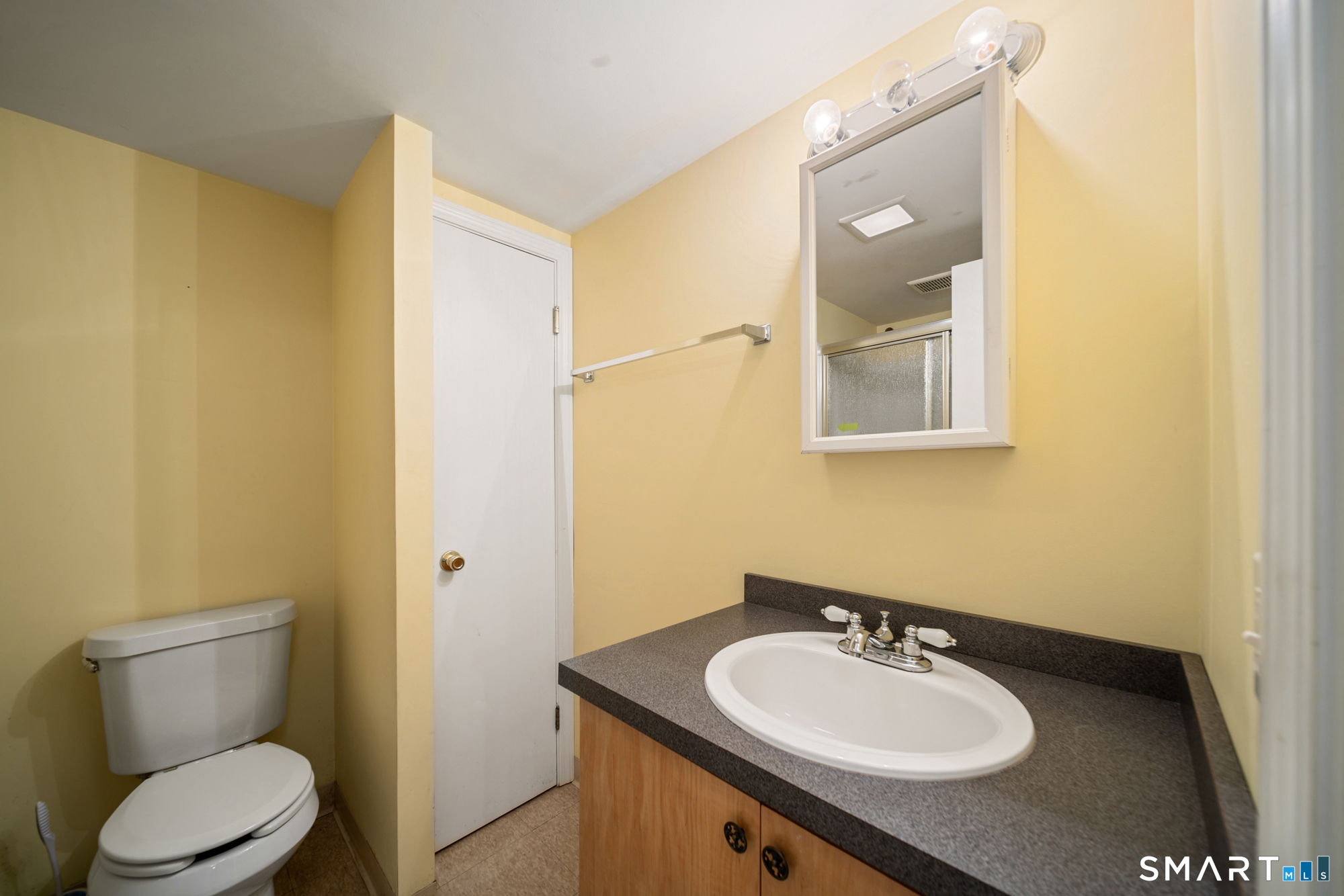 66 Carroll Drive photo 12