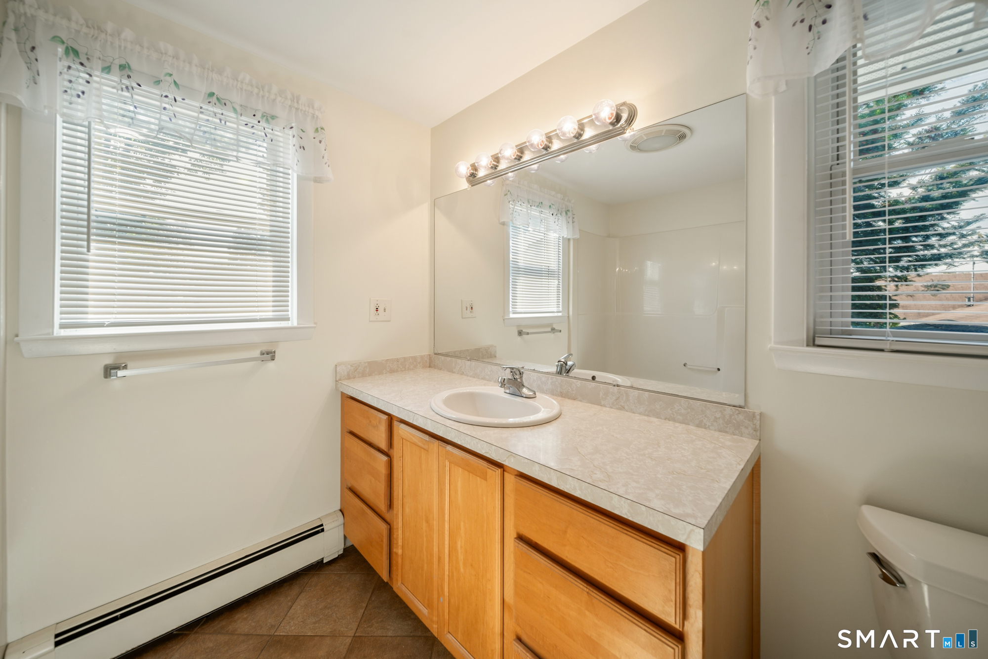 66 Carroll Drive photo 15