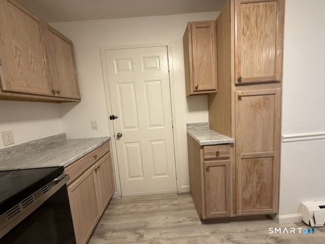 Photo 4 of Condo for sale at 666 Broad St #3, Meriden, CT 06450 | MLS# 24211707 | Listing updated on 2026-10-04